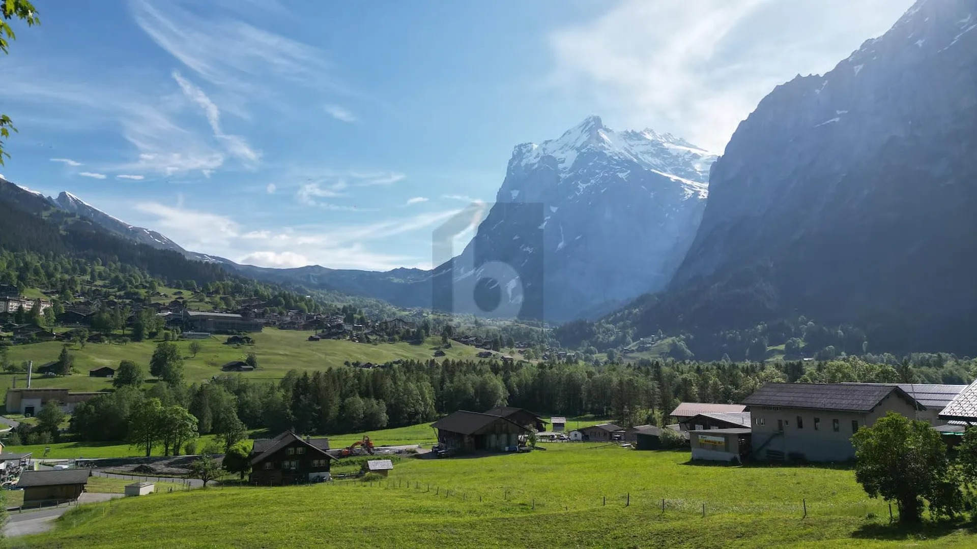 FREISTEHENDES CHALET AM FUSSE DES EIGERS