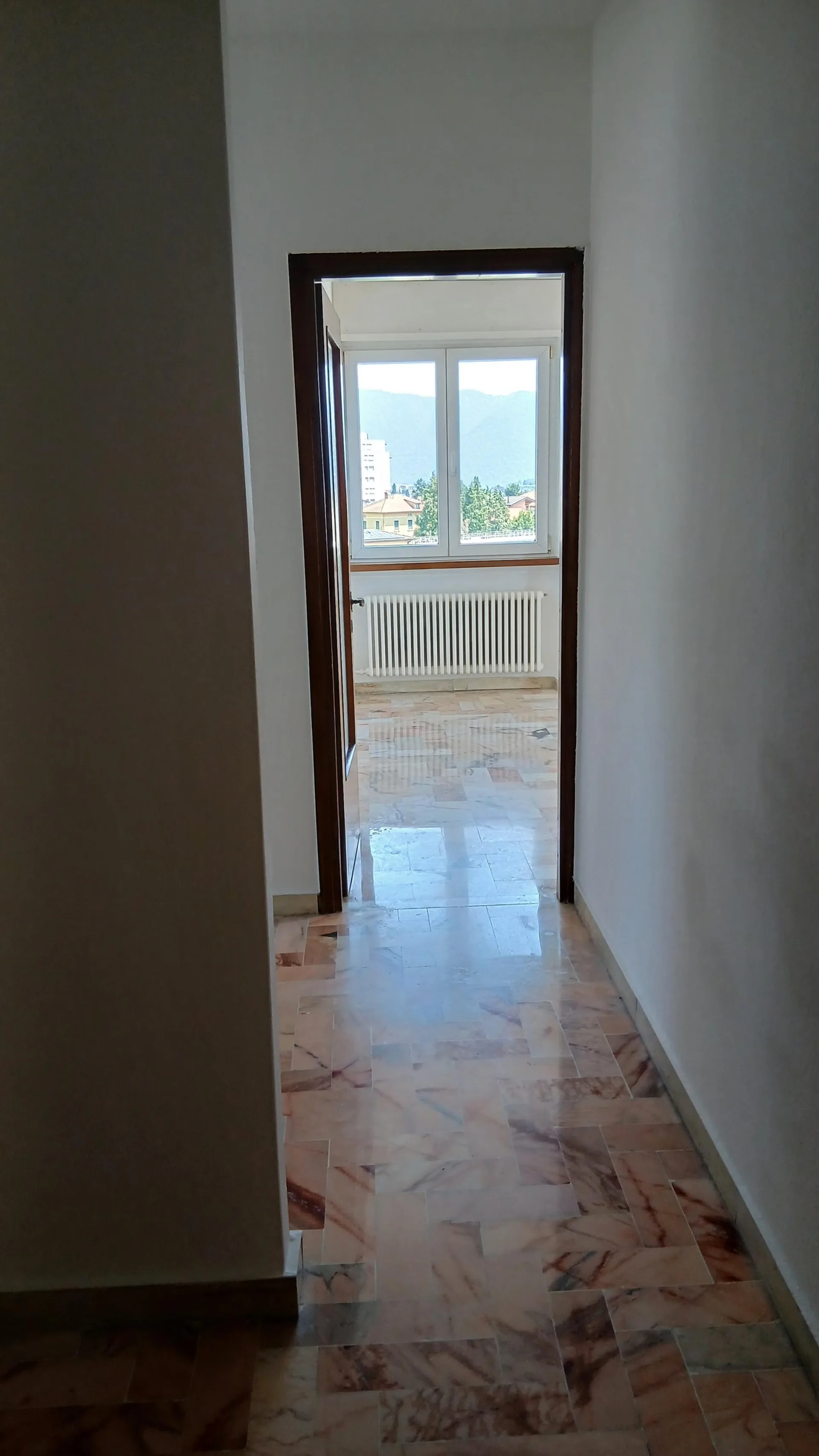 Appartamento di 2.5 locali al 5° ed ultimo piano
