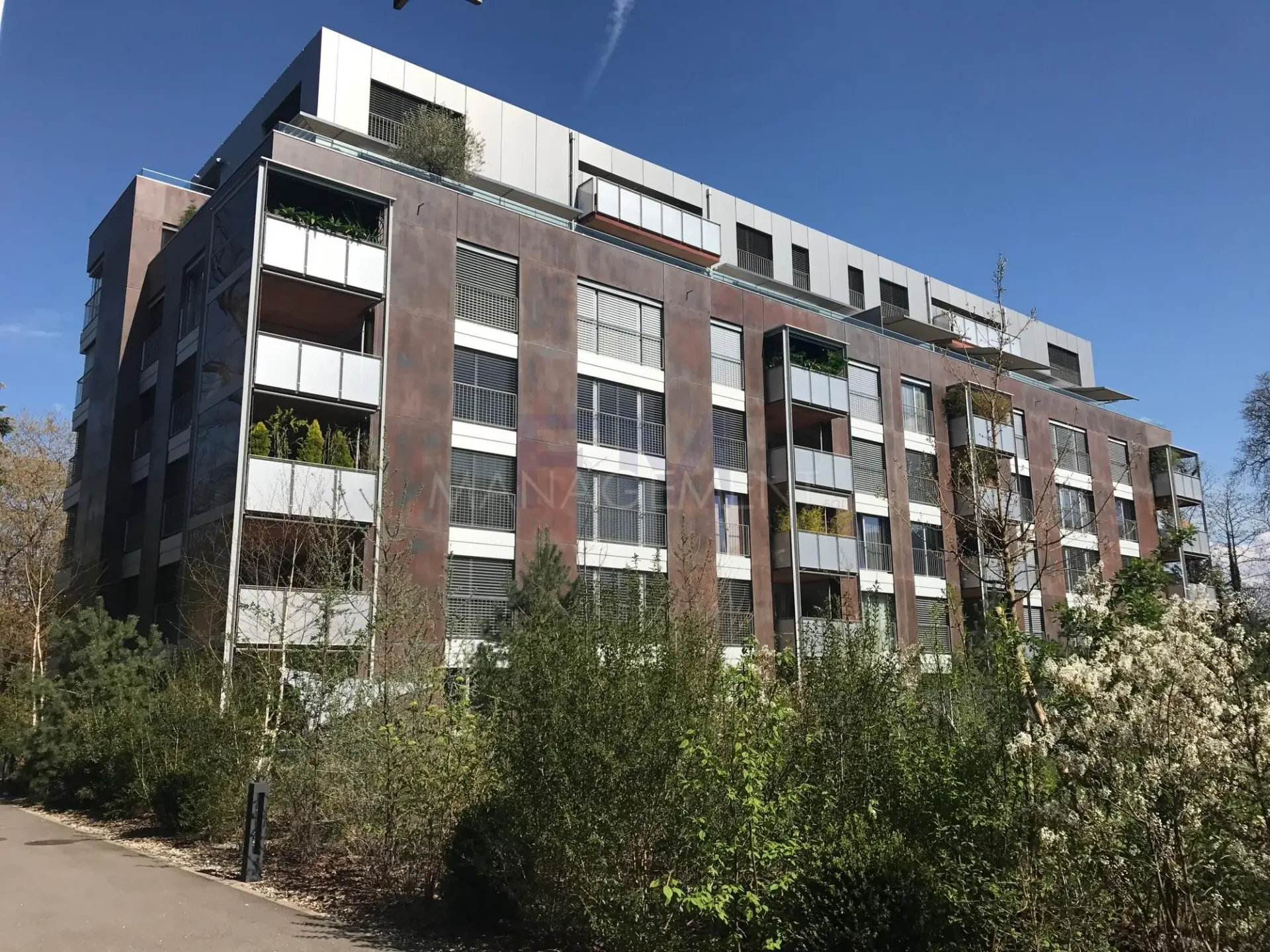 Chemin du Velours - 5 Zimmer mit ca. 145 m² im Erdgeschoss