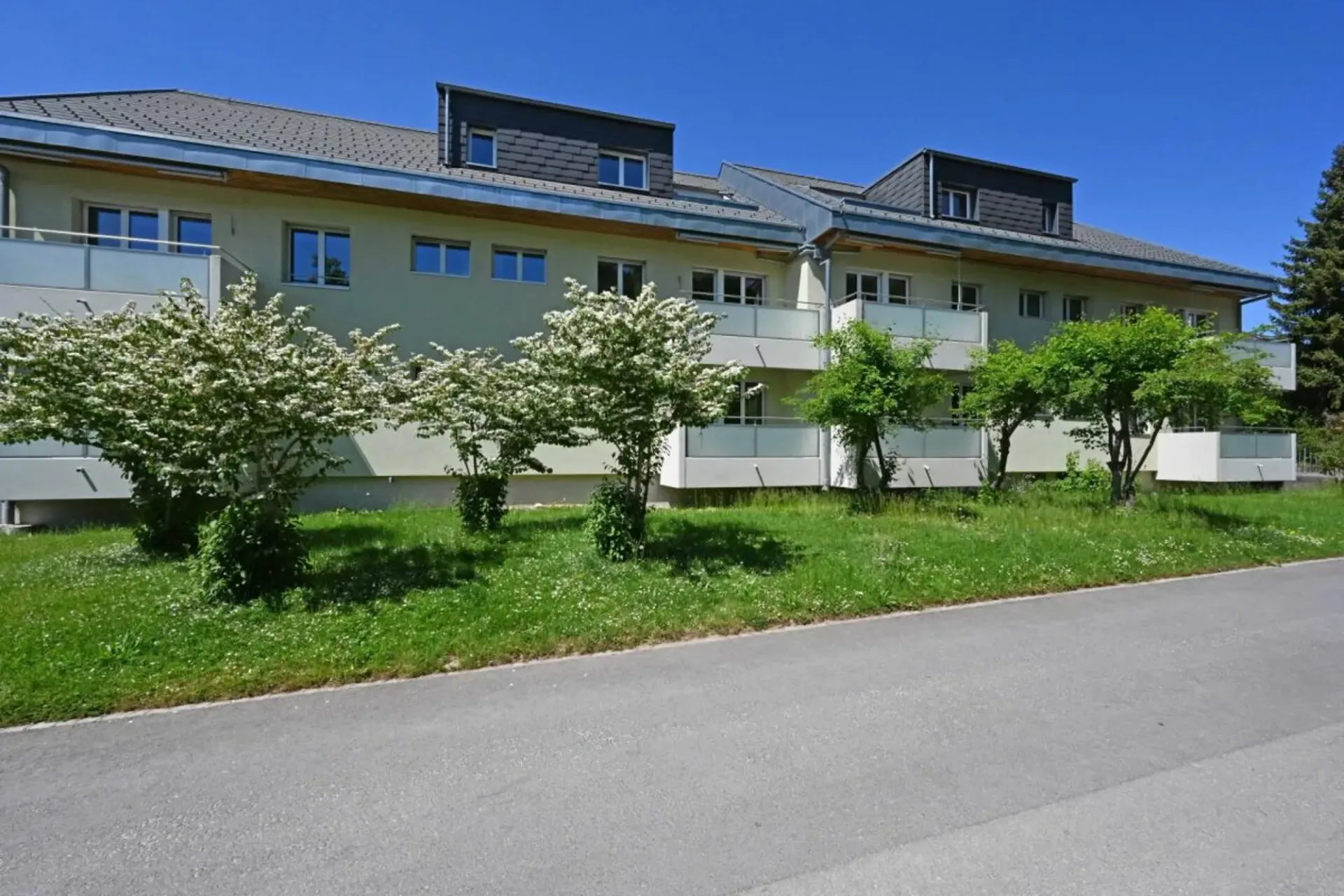 Arrival & feel good - renovated apartment in Jegenstorf