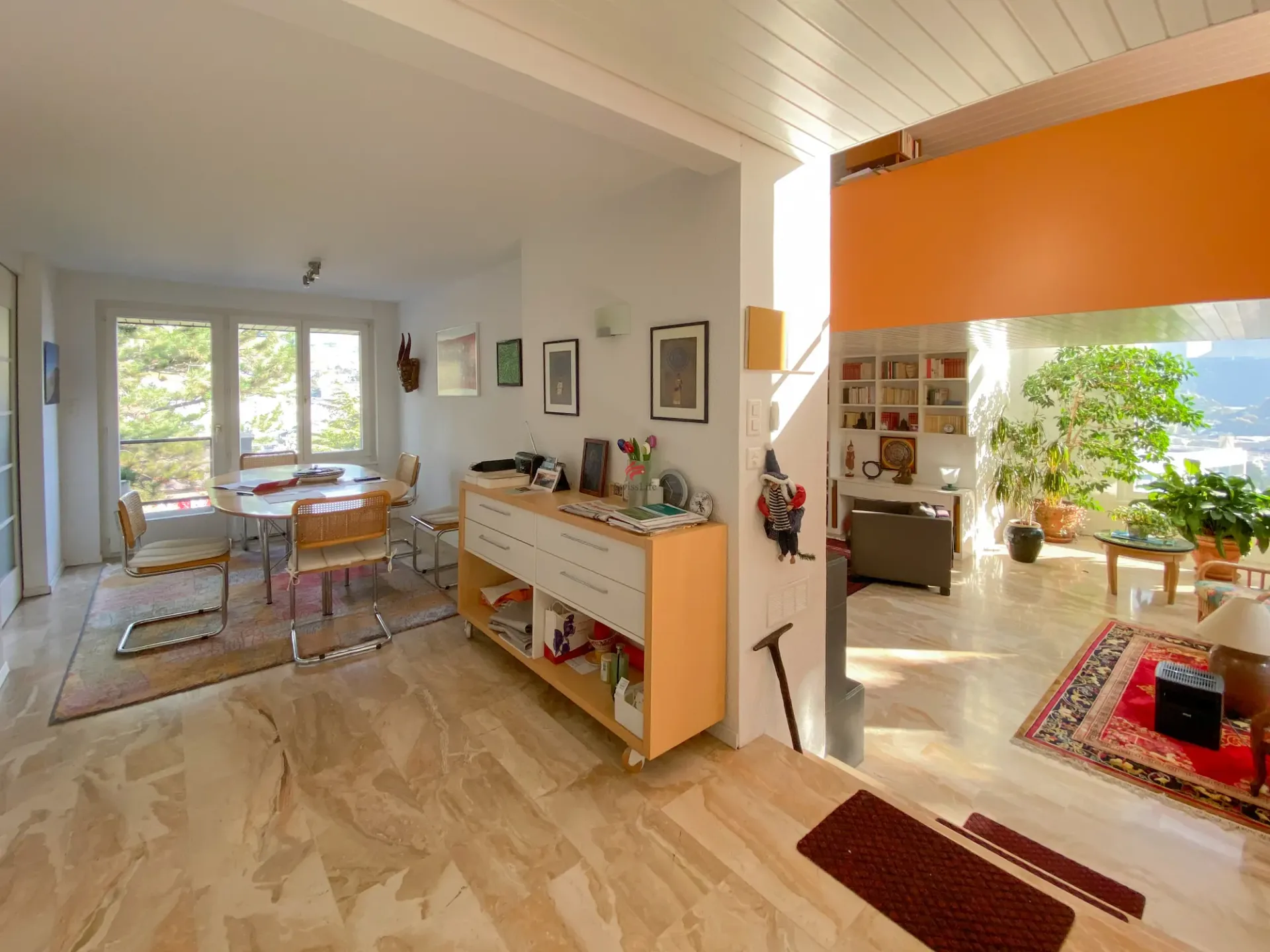 Prächtige Wohnung von hohem Standard mit Pool