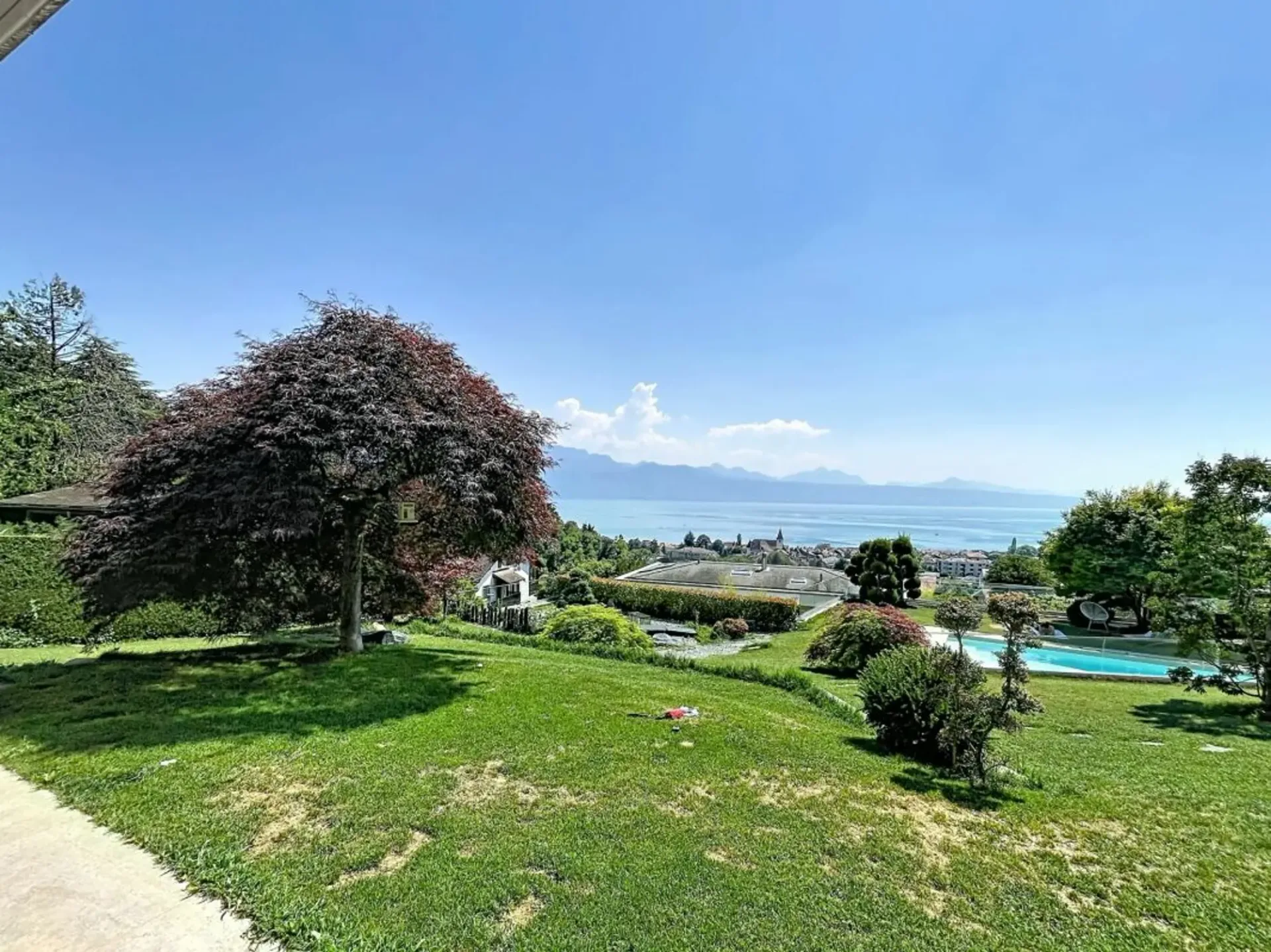 Lutry - Duplex mit privatem Pool und Seeblick