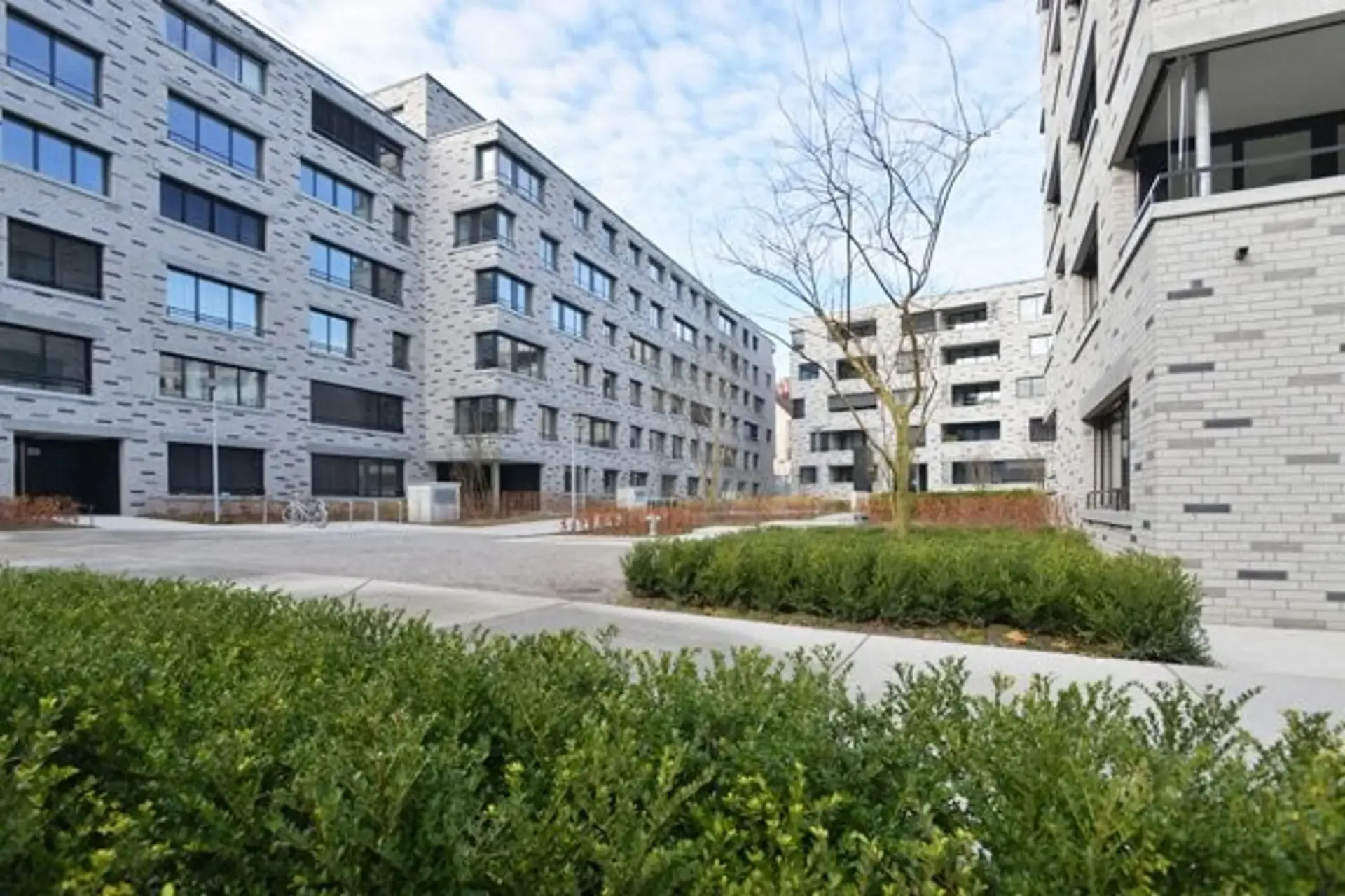 Start your own housing happiness!