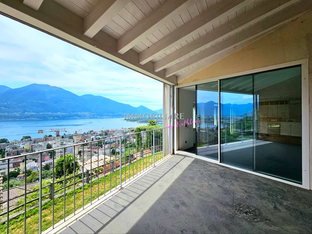 PER ARTIGIANI: Casa da ristrutturare - Tessiner Haus zum Sanieren
