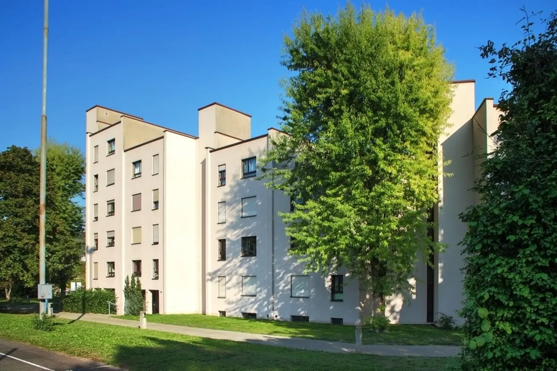 Helle Wohnung im städtischen Liestal mit ländlicher Aussicht