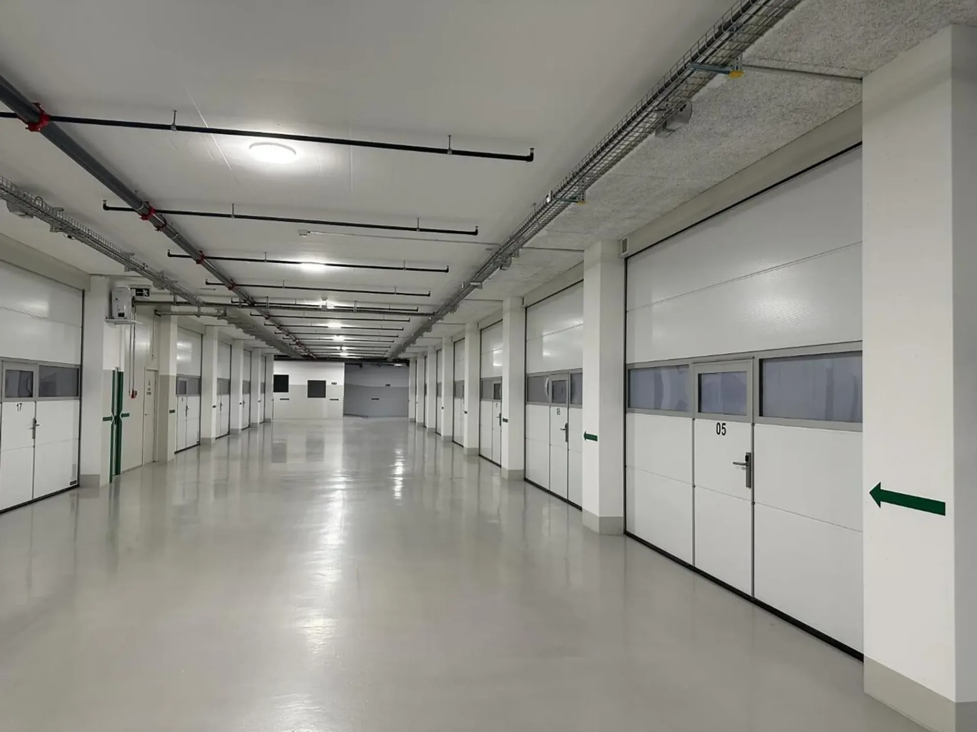 ZU VERMIETEN BOX/DEPOT HOCHWERTIG