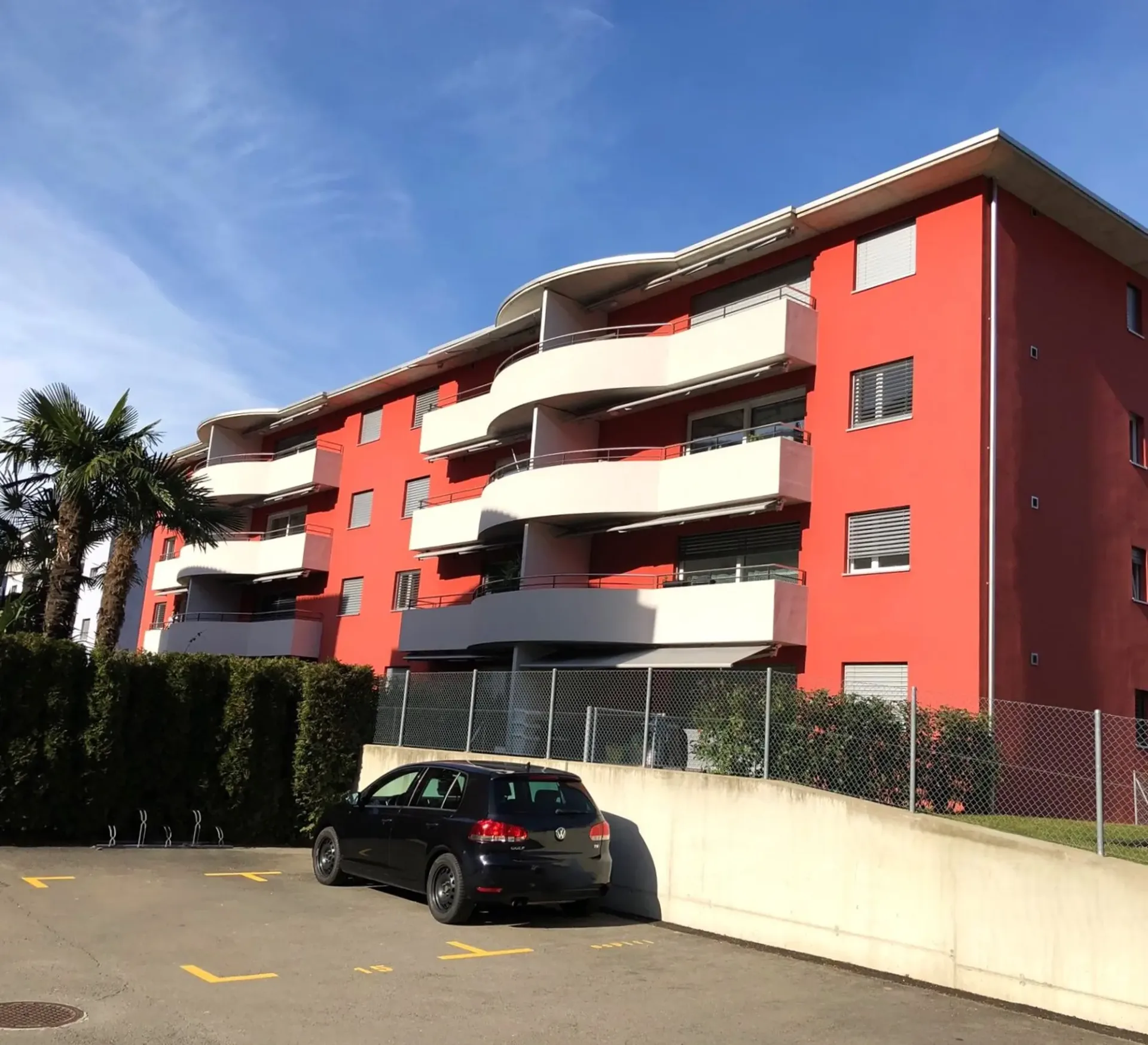 Modernes 3.5-Zimmer-Wohnung in Cadenazzo