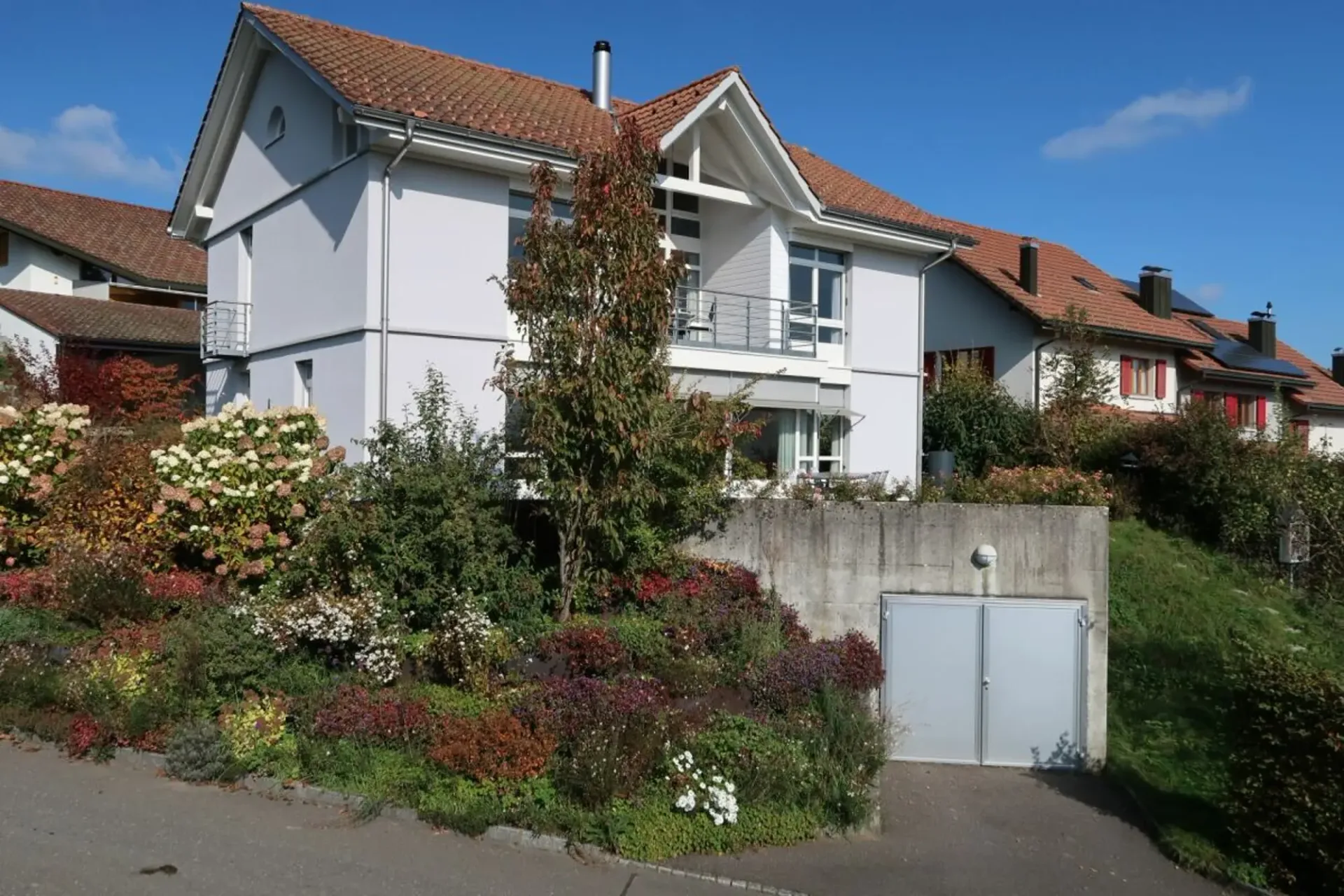 Traumhaus-Alpensicht-Südhang-Ruhe-Naturgarten