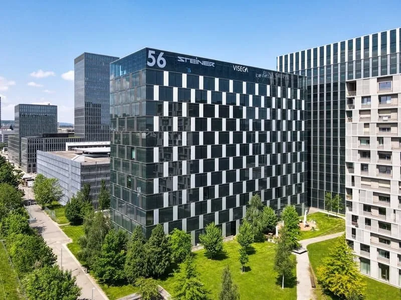 Generous storage space in a central location in Zurich-Oerlikon