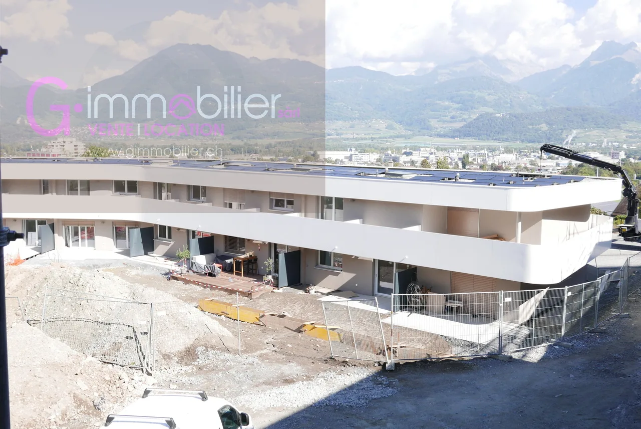Zu vermieten Duplex 3,5 Zimmer neu mit 116 m2 und privatem Garten von 87 m