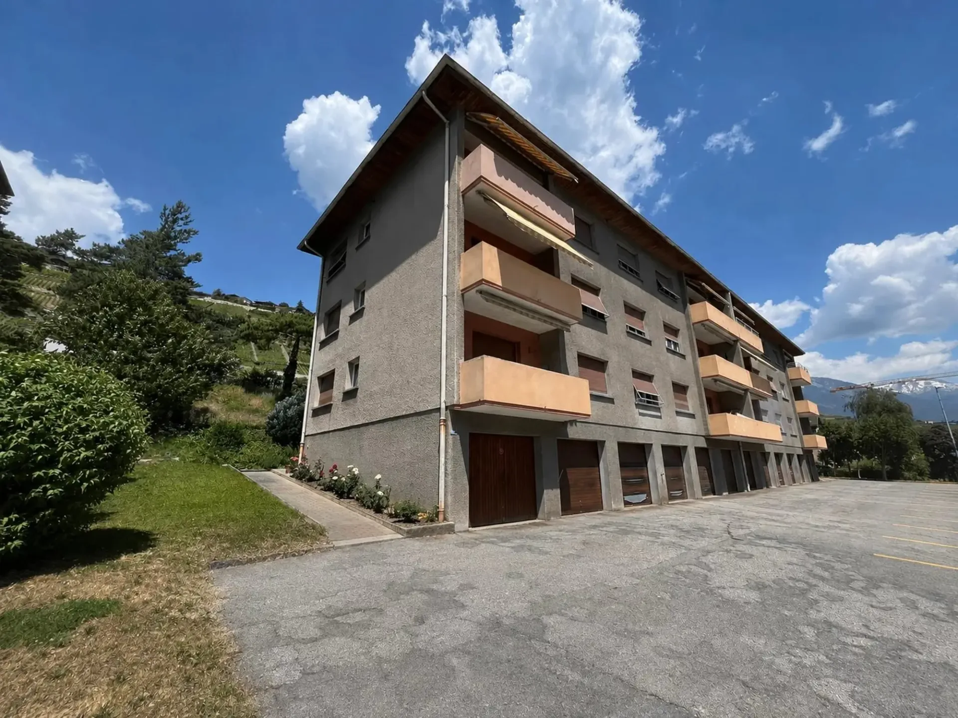 Wohnung mit 4,5 Zimmern in Noës (Sierre)