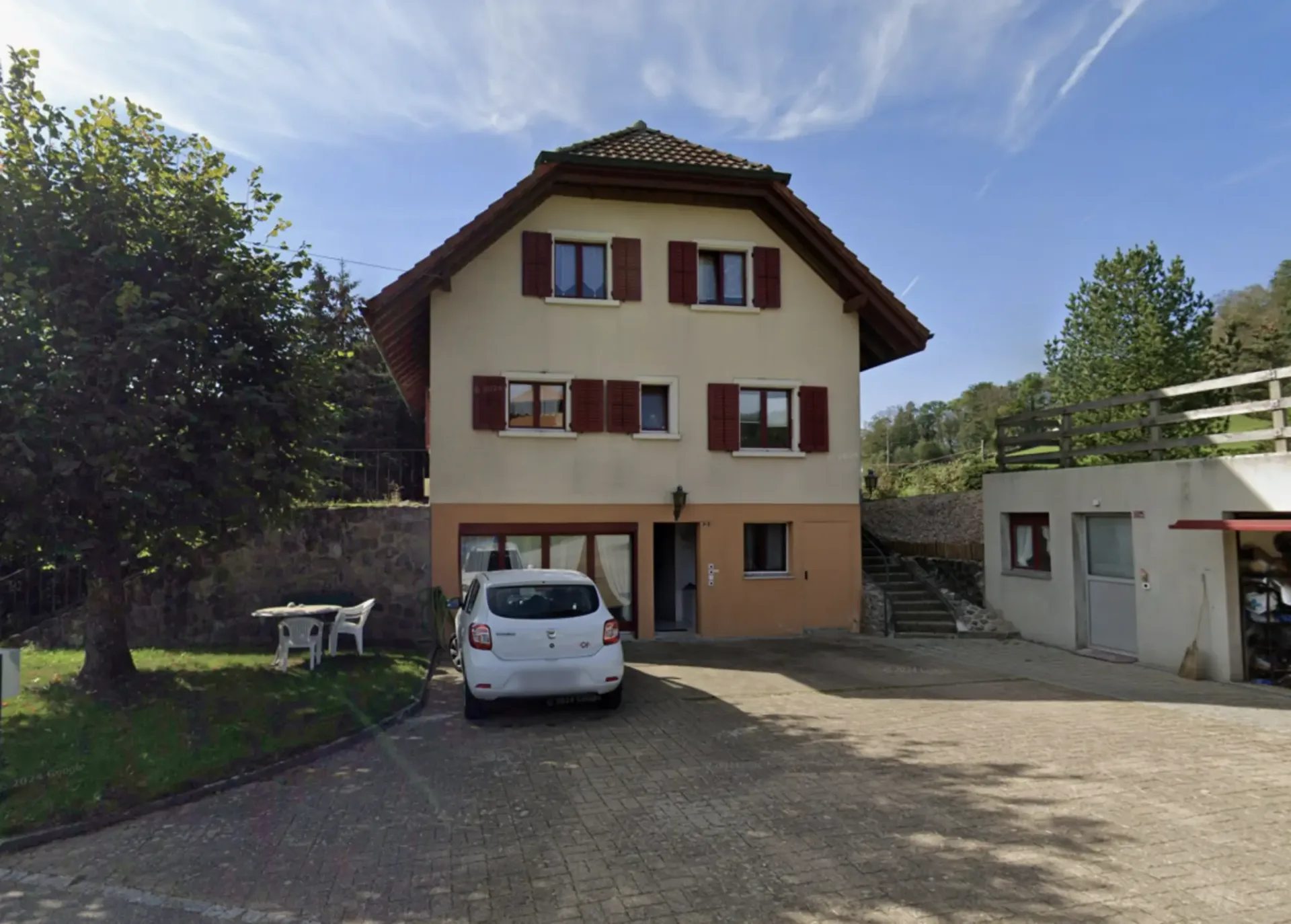 Schönes Apartment mit Garten