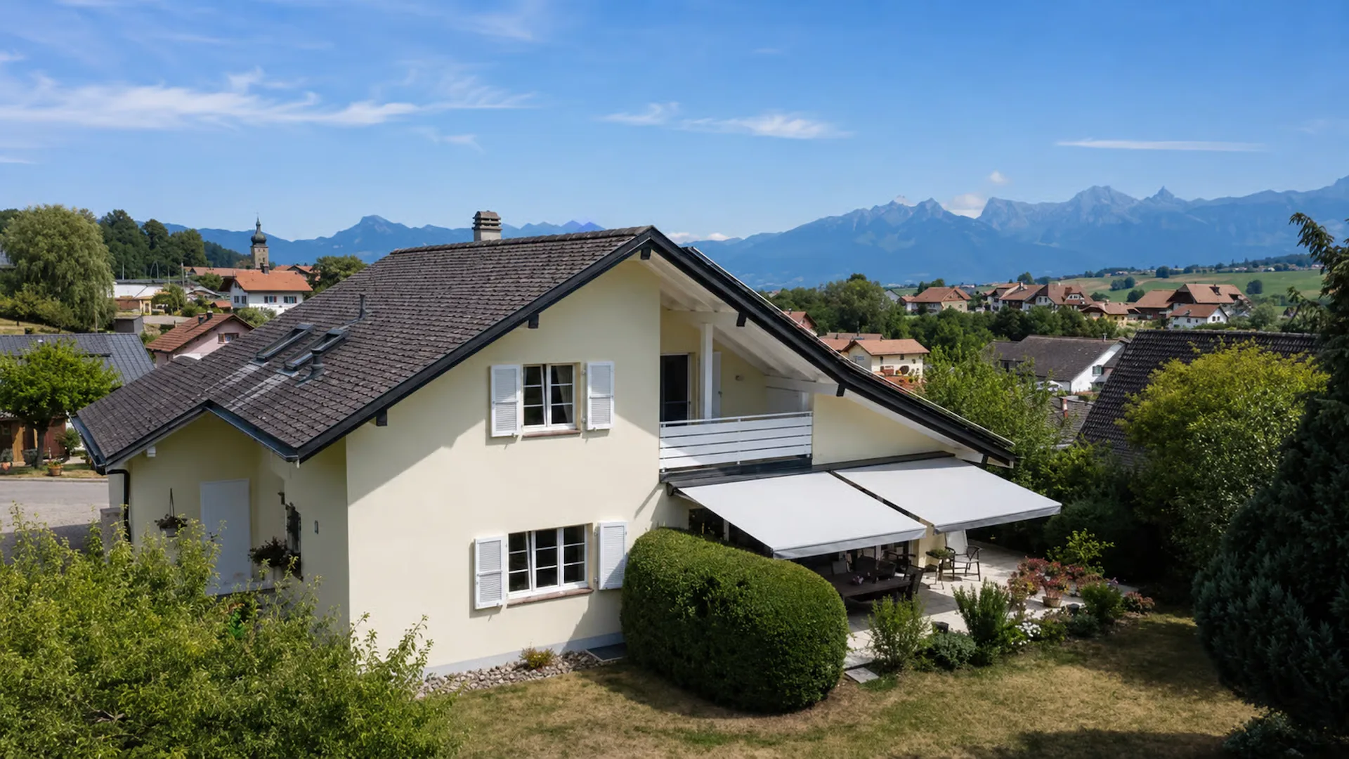 Einzelvilla mit 7.5 Zimmern in Vaulruz