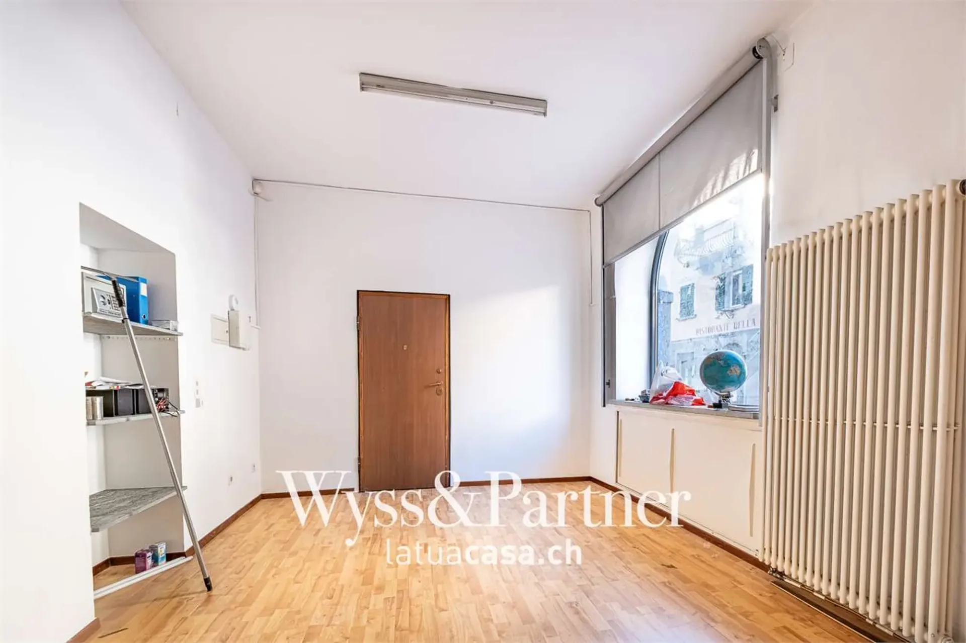 Praktische vielseitige Gewerbefläche
