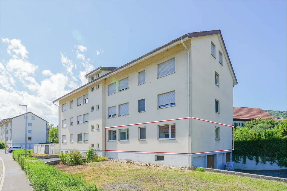 DIE Gelegenheit! 4.5 Zimmer-Gartenwohnung mit Nebenräumen