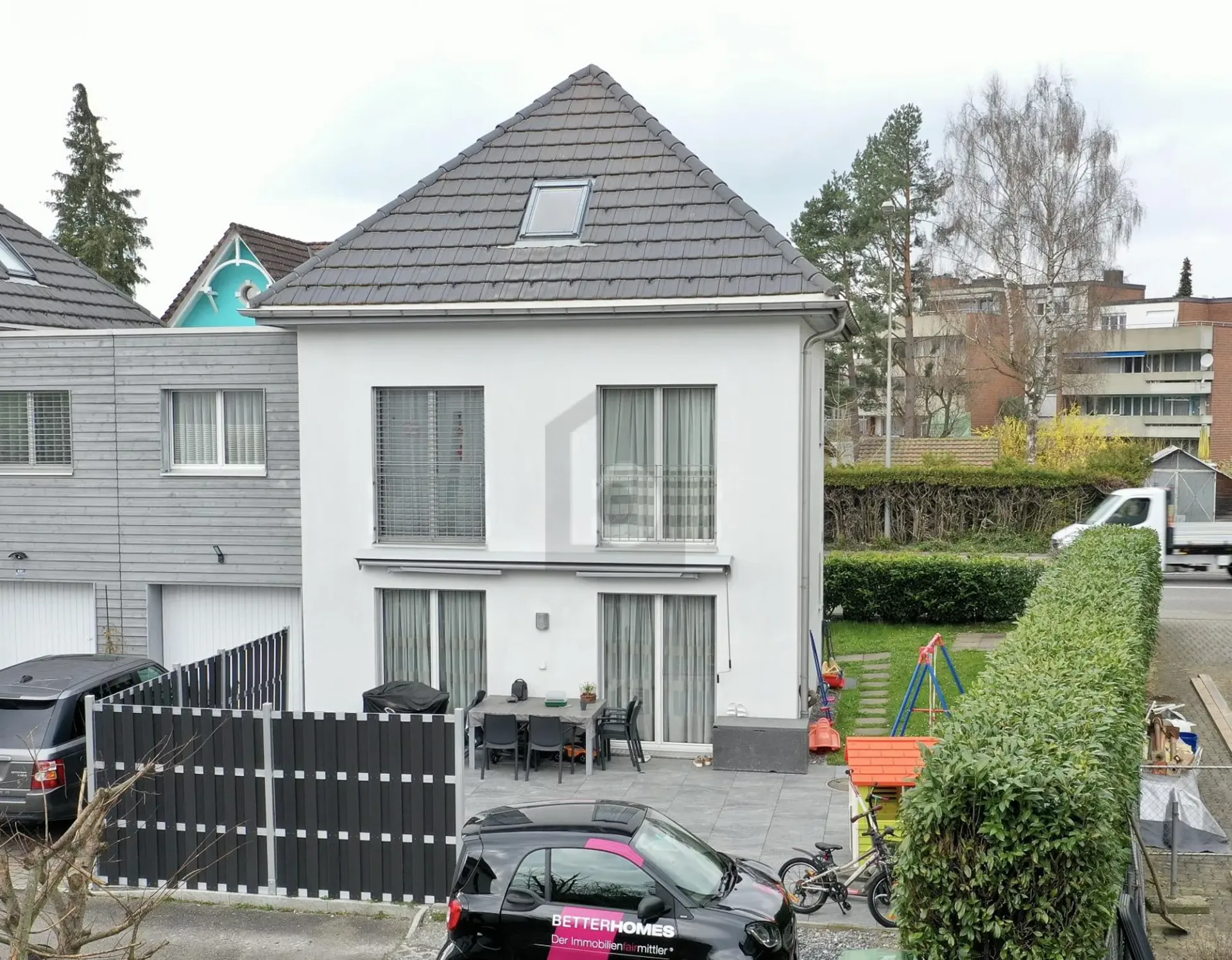 FAMILIENFREUNDLICH MIT CHARME IN ZENTRALER LAGE