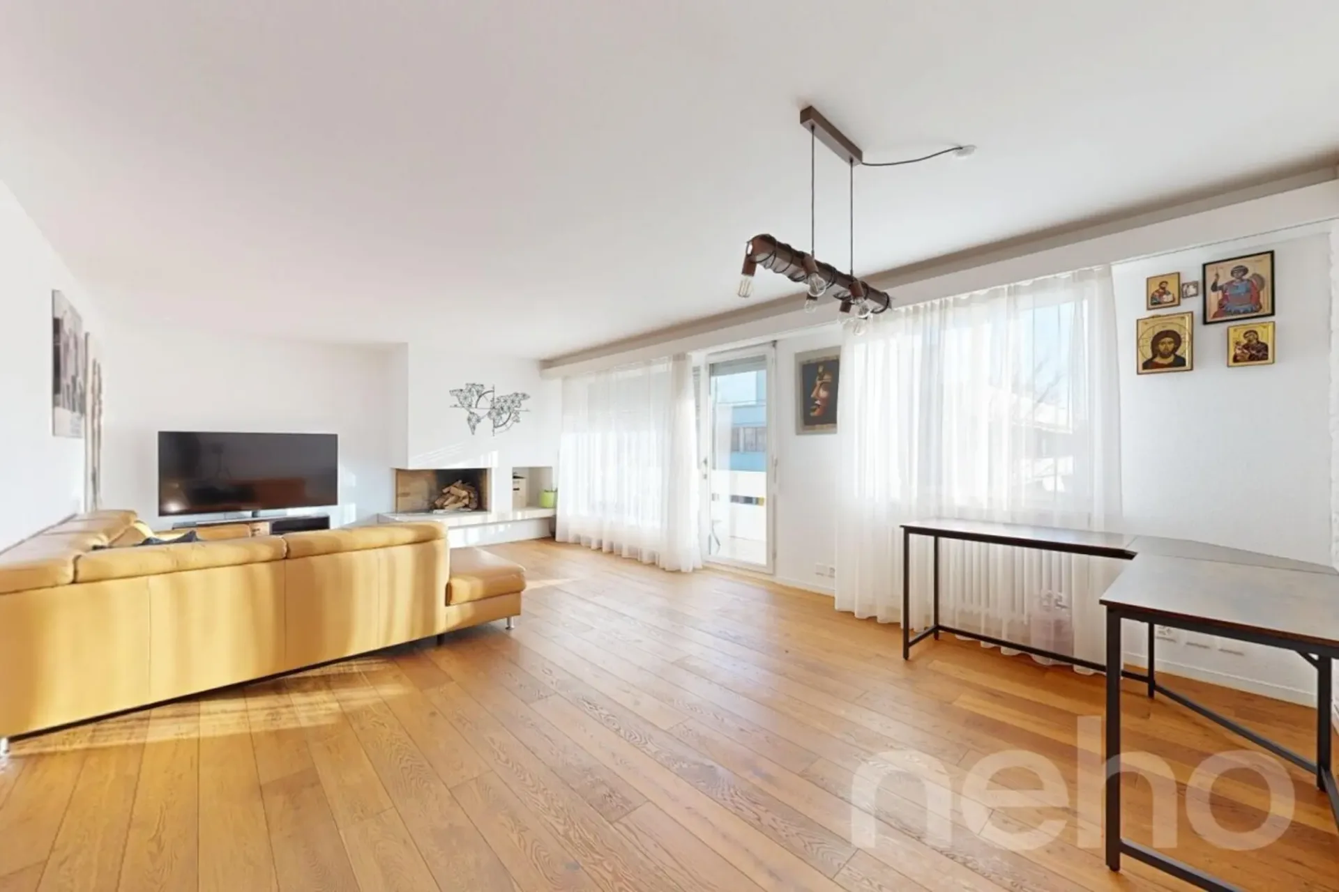 Renovierte 3.5-Zimmer-Wohnung mit Balkon und Garten in Oberwil