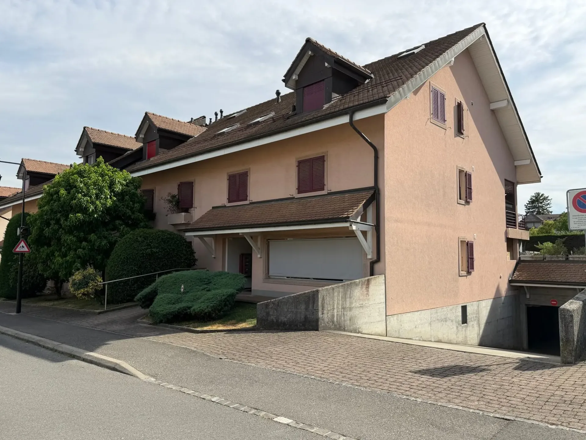 Charmantes 3,5-Zimmer-Wohnung - 1. Stock im Herzen von Givrins