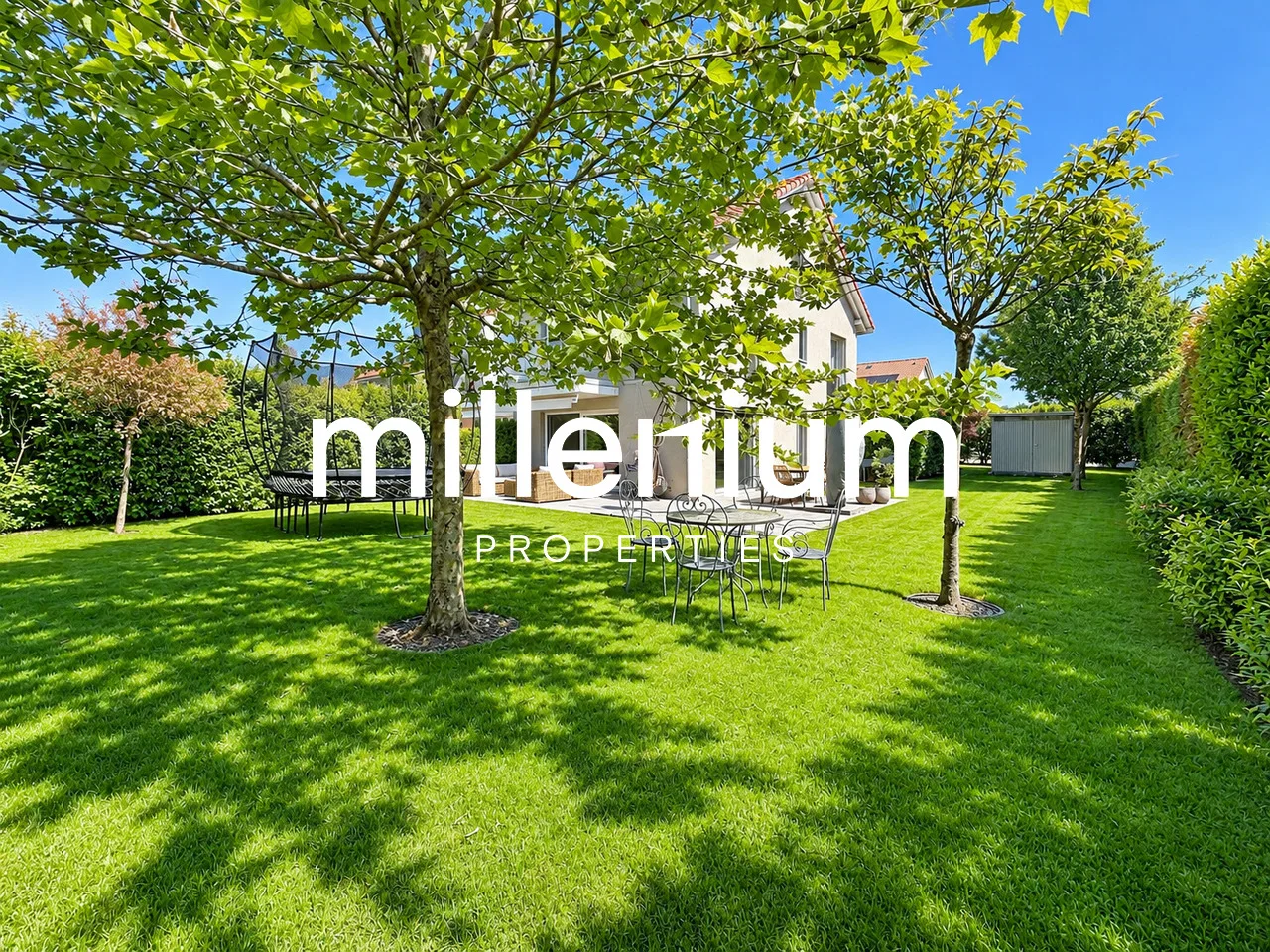 Maison moderne alliant confort et modernité à Chavannes-des-Bois