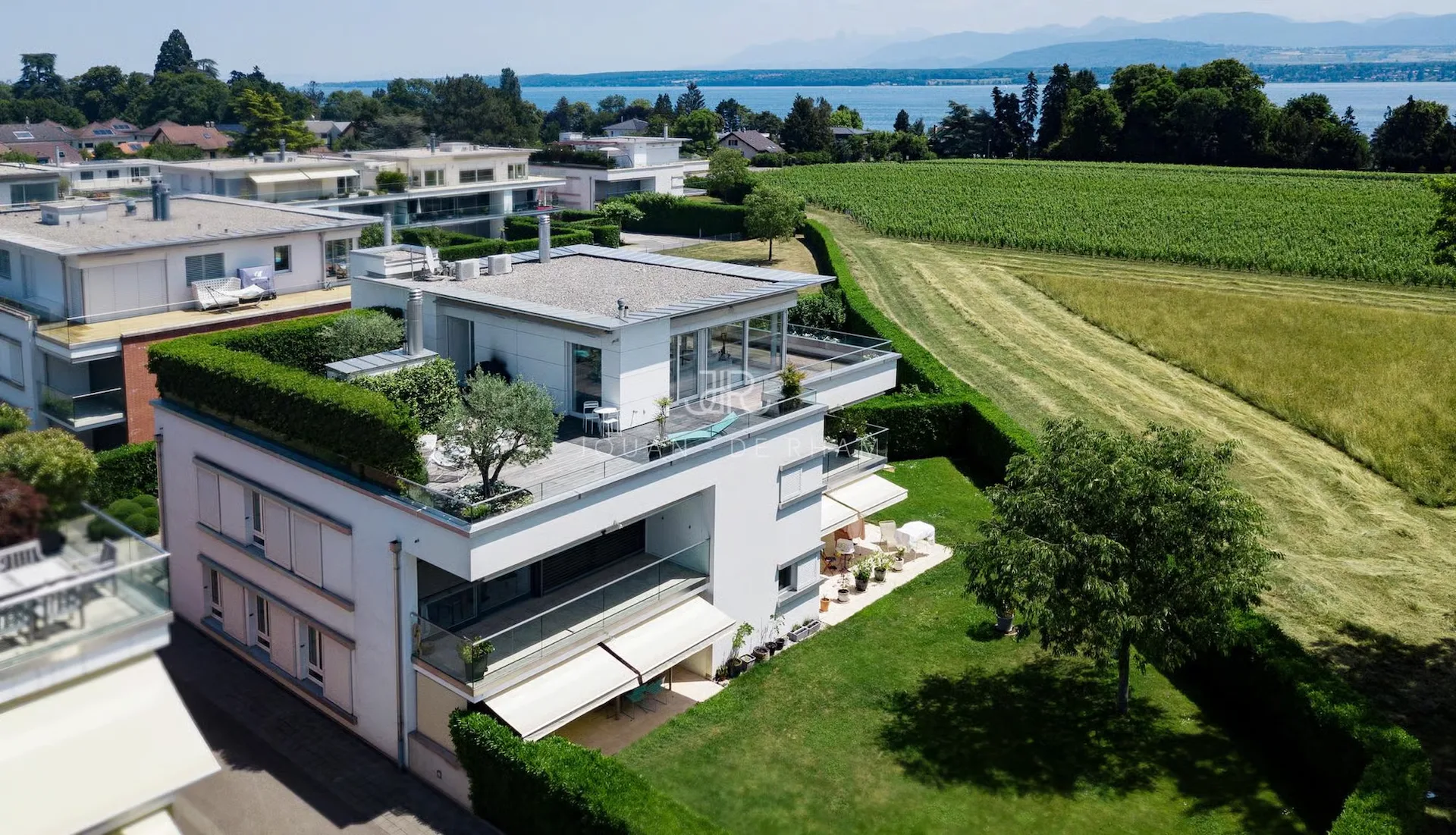 Coppet | Luxusloft - Dachgeschoss-Duplex in den Perrières