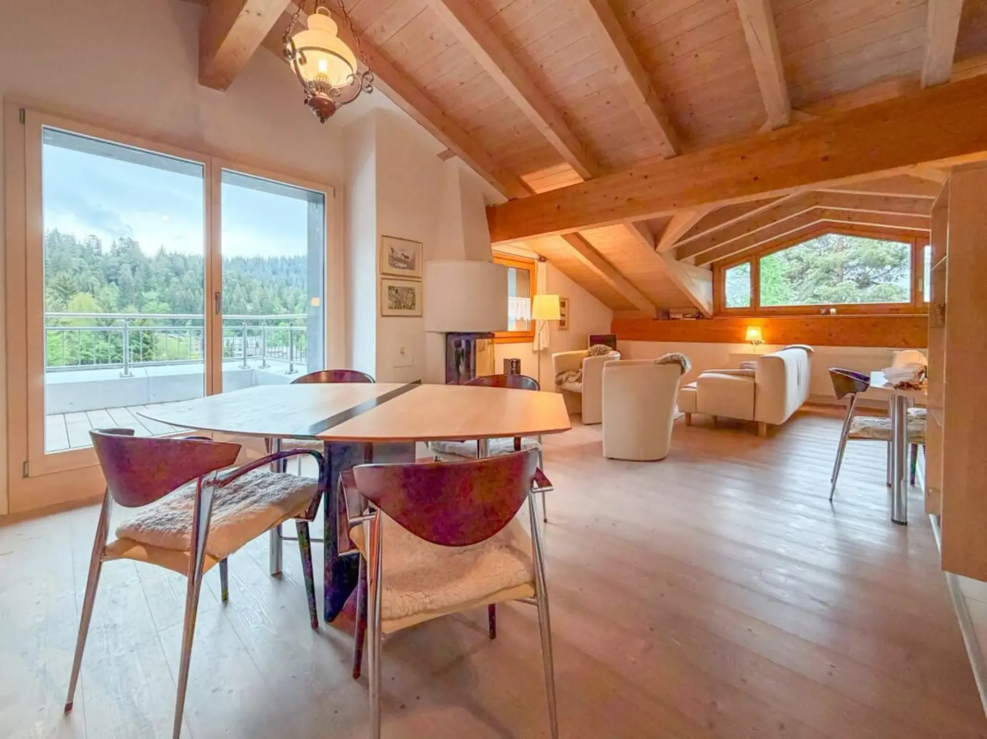 Laax: 3.5-Zimmer-Wohnung mit atmberaubender Aussicht