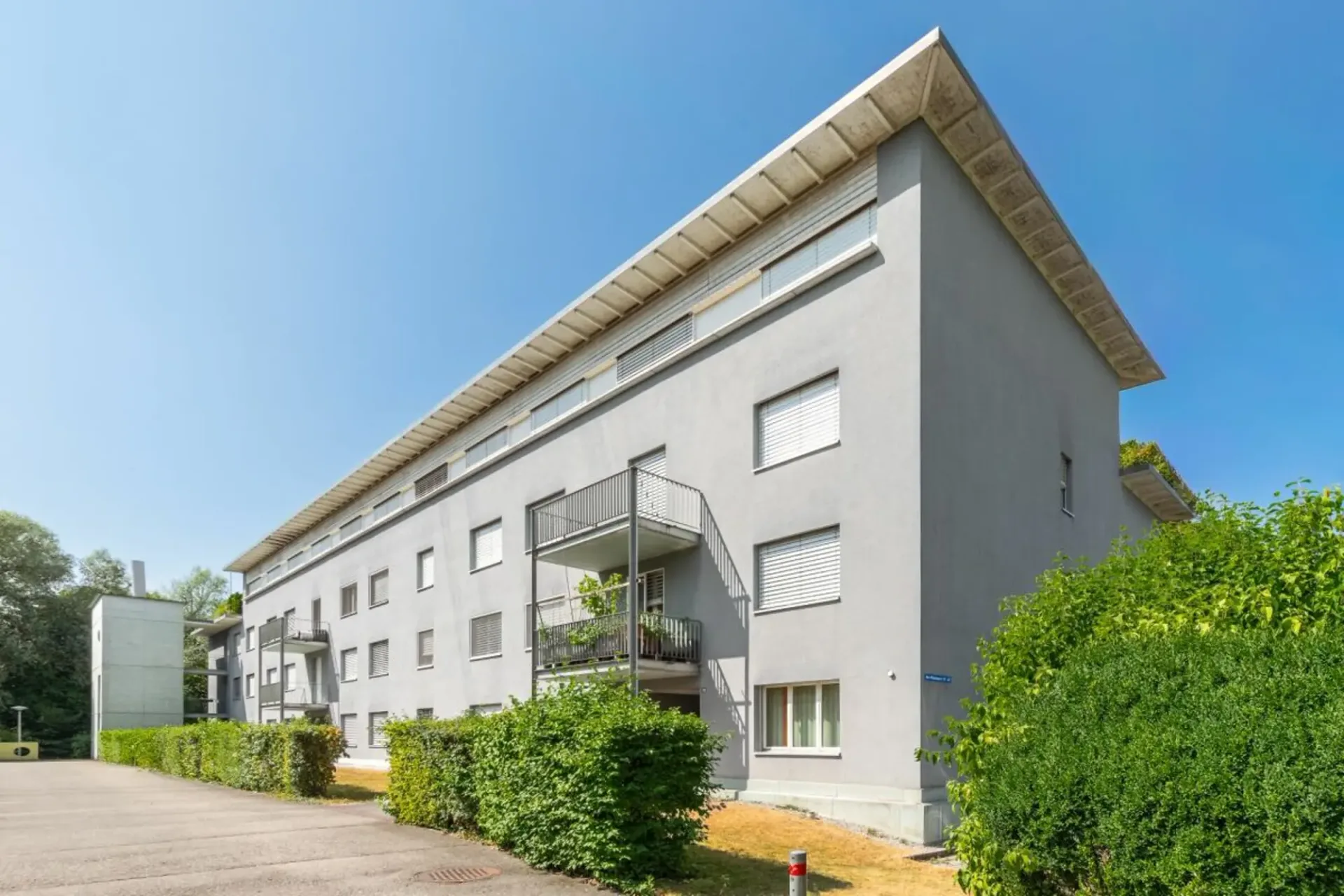 Schöne 2 1/2-Zimmer-Gartenwohnung
