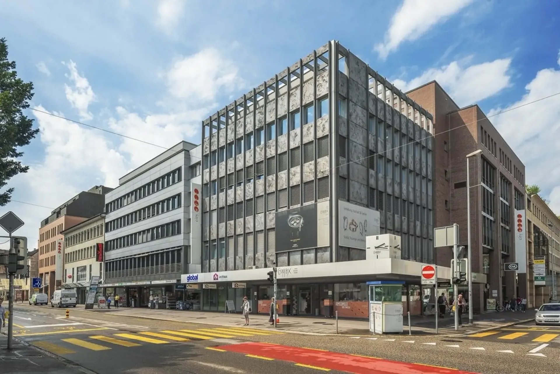 Zentrale Gewerbefläche an der Bahnhofstrasse zu vermieten