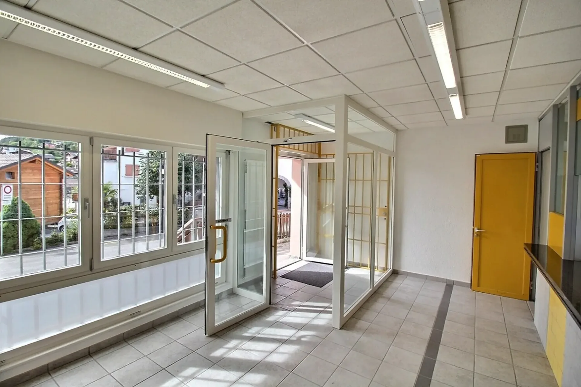 7003. Gewerbliche Lokale / Büros im Zentrum von Chermignon d'en Haut
