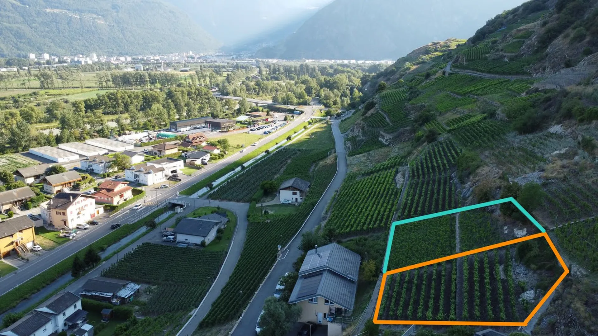 Bauplatz von 988 m² auf dem Hügel von Branson in Fully – seltene Gelegenheit