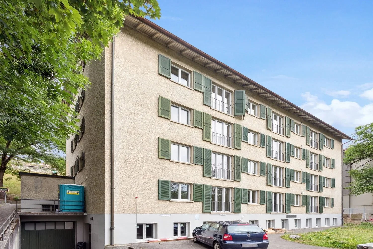 Aussenparkplatz in der Lorraine