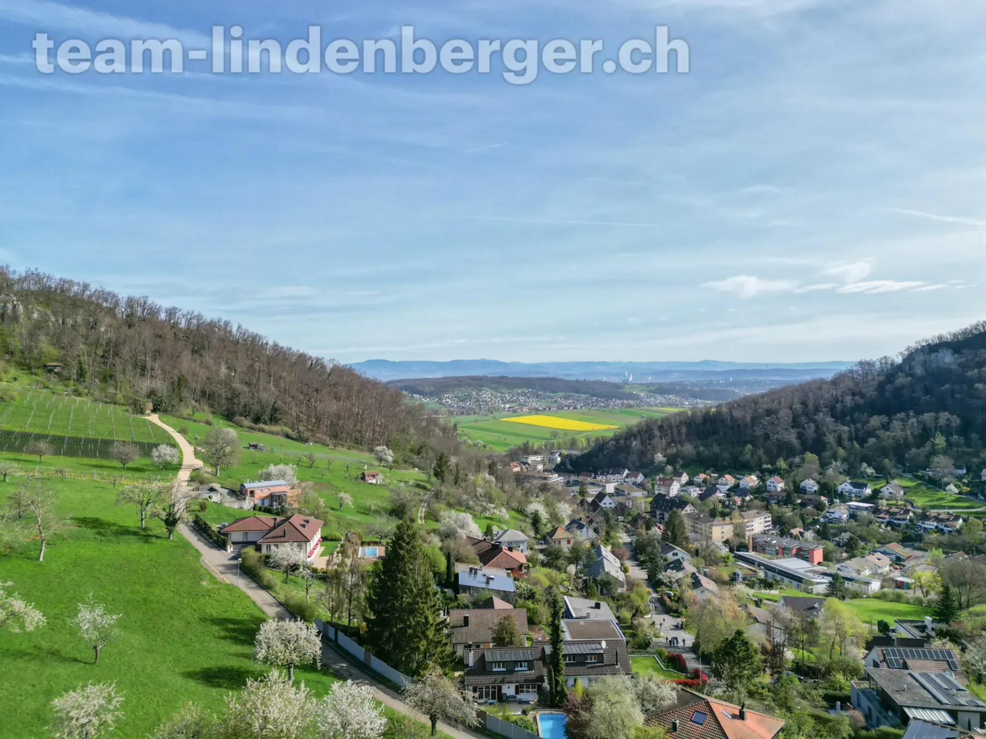 Idyllische Lage trifft beeindruckende Fernsicht