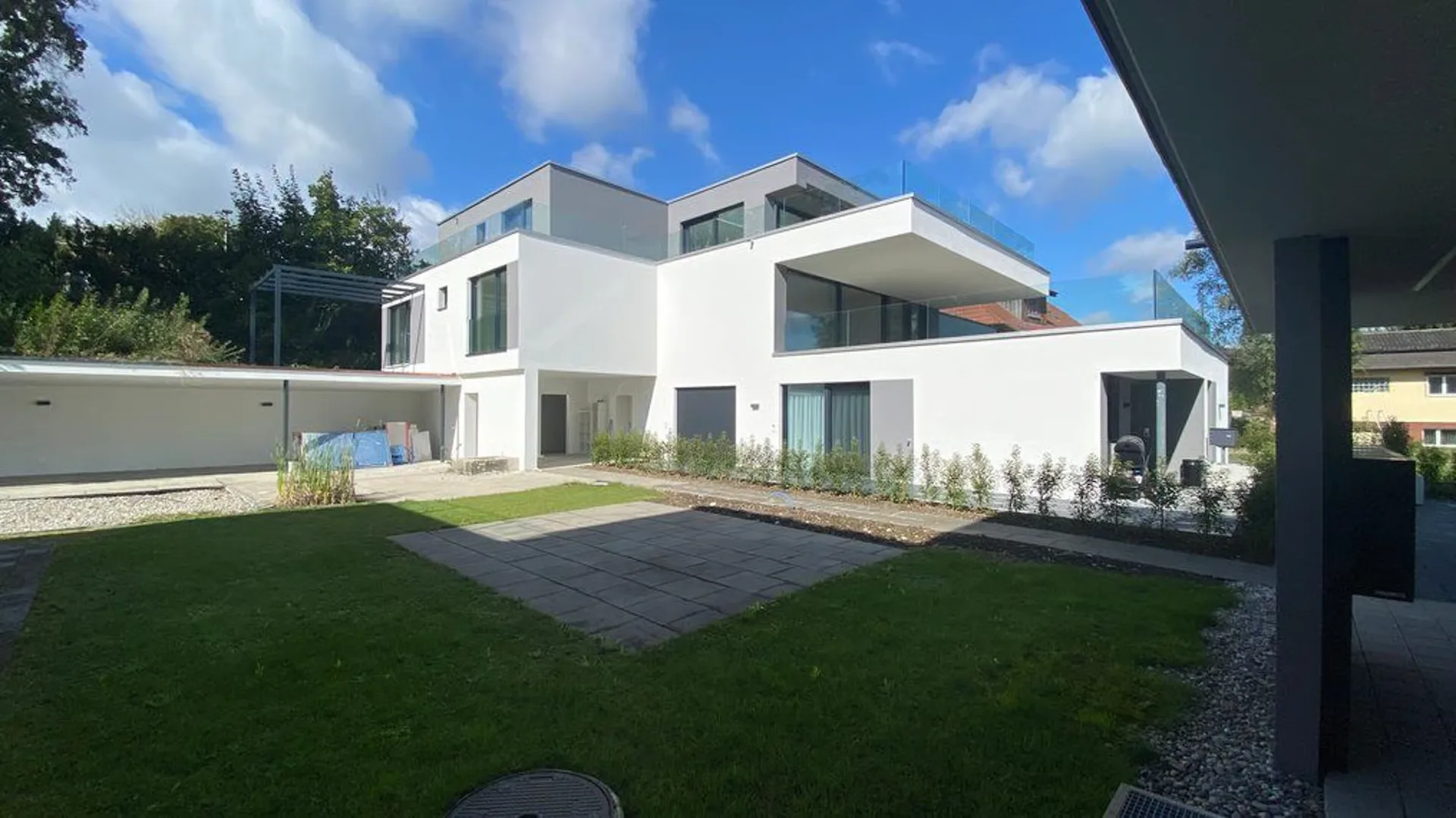 Appartement exclusif et luxueux de 2 pièces avec 42 m2 d'espace de terrasse