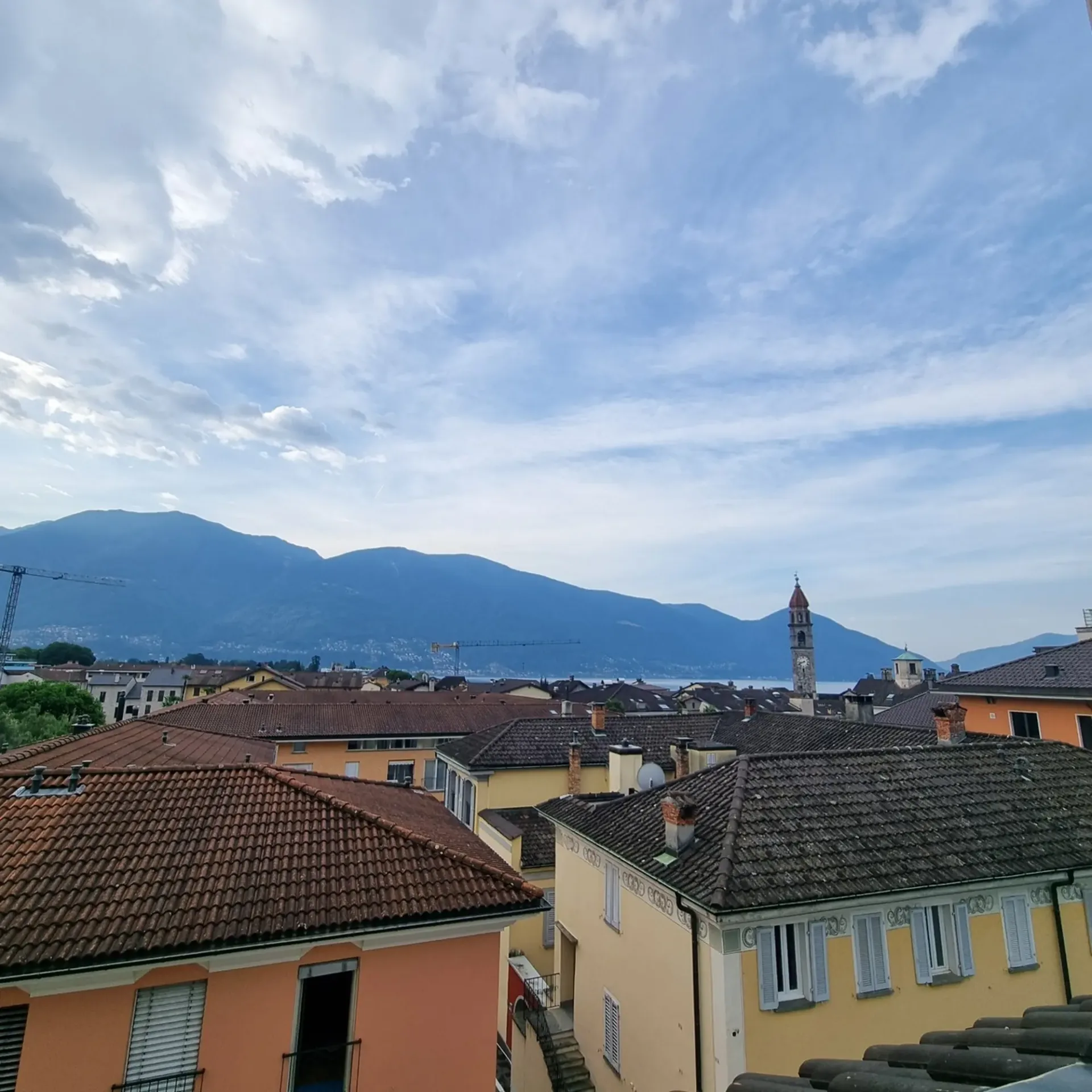 Zweieinhalb-Zimmer-Duplexwohnung in Ascona zu vermieten