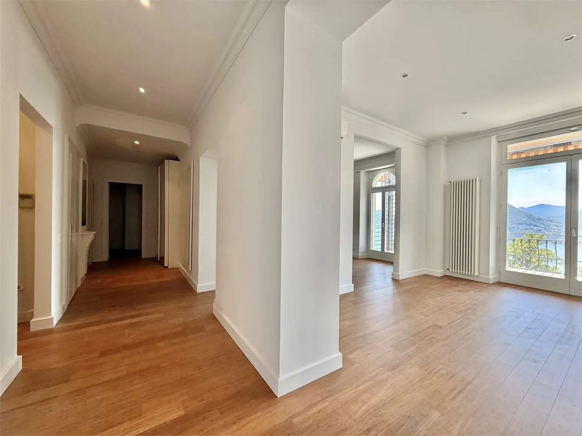 Appartement mit 5,5 Zimmern, Seeblick und Pool in Lugano Ruvigliana