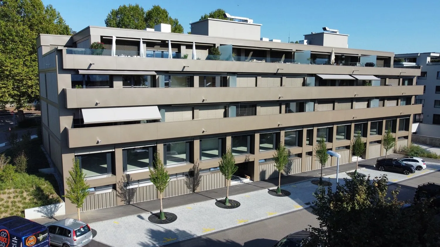 External parking spaces for rent in Küsnacht