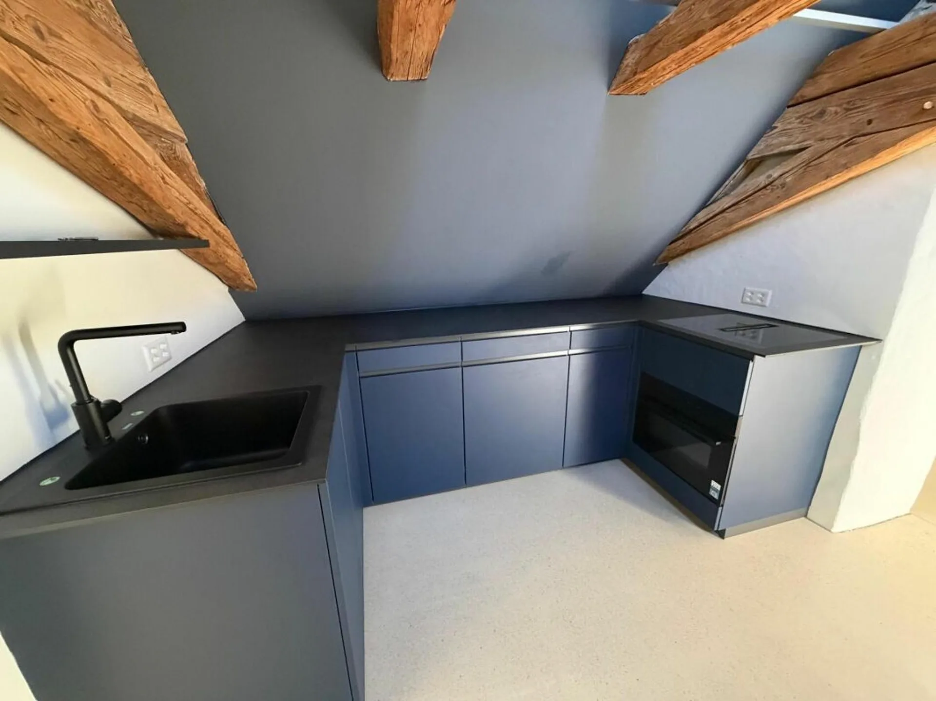 Studio mit "Loftcharakter"