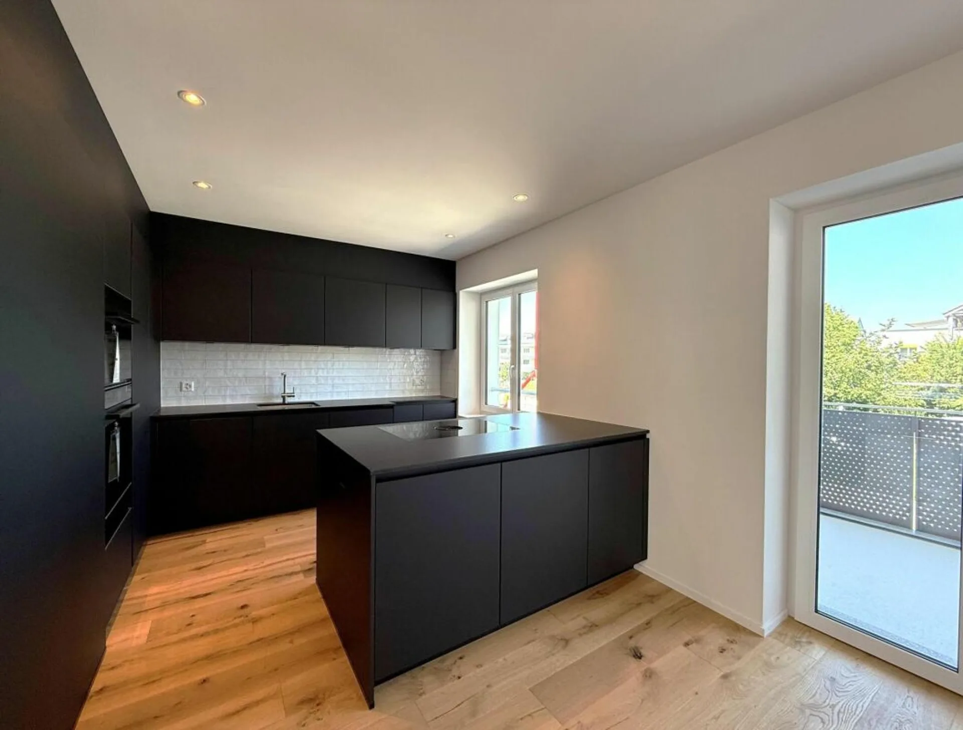 Completely renovated 4.5-room apartments in the heart of Romanshorn