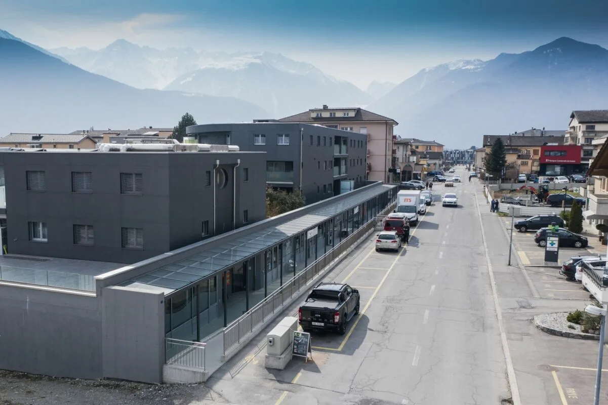 Lokal im Zentrum von Fully