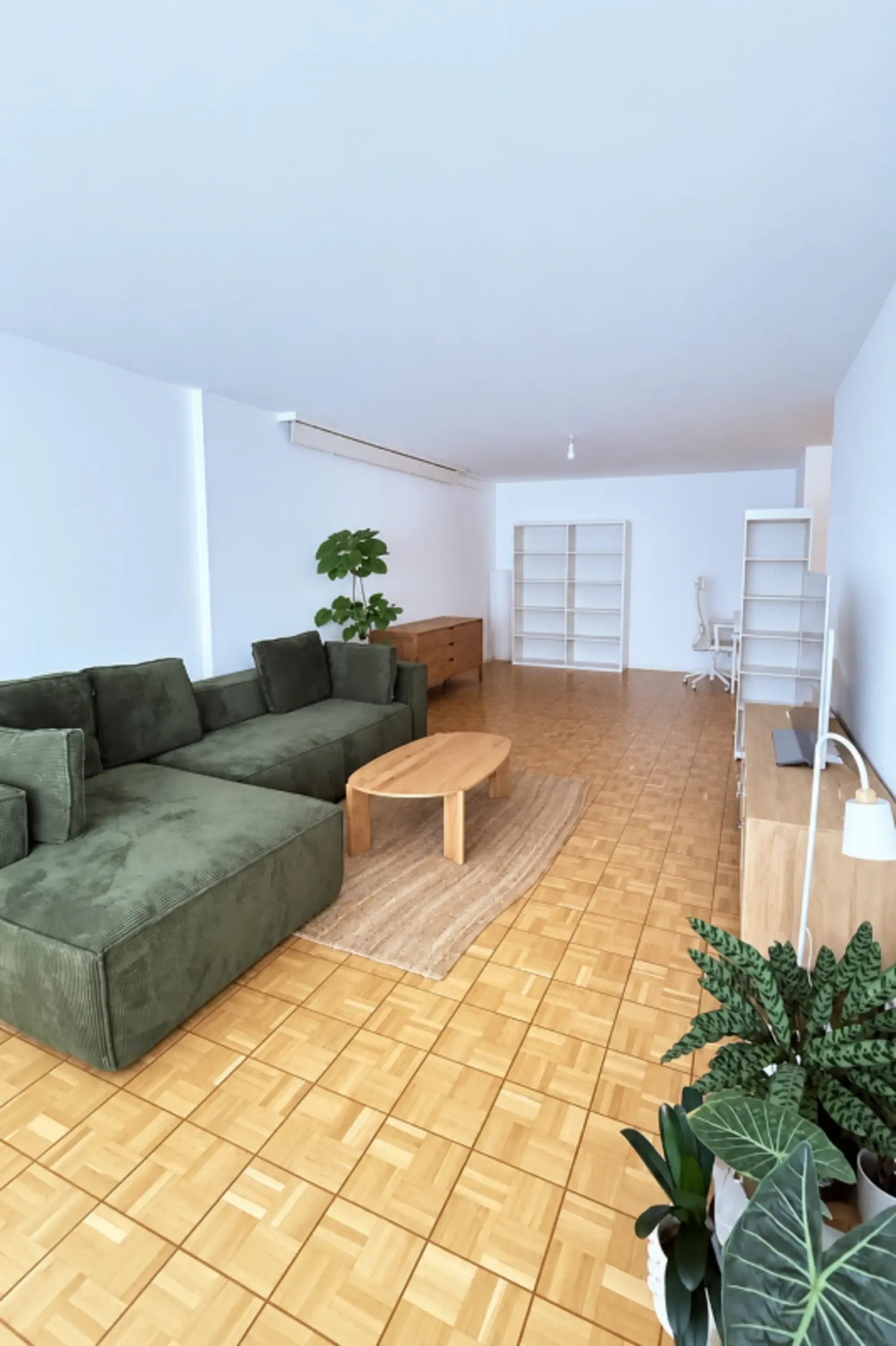 Übernahme des Mietvertrags 1. August 2026 - 6-Zimmer-Wohnung im 2. Stock
