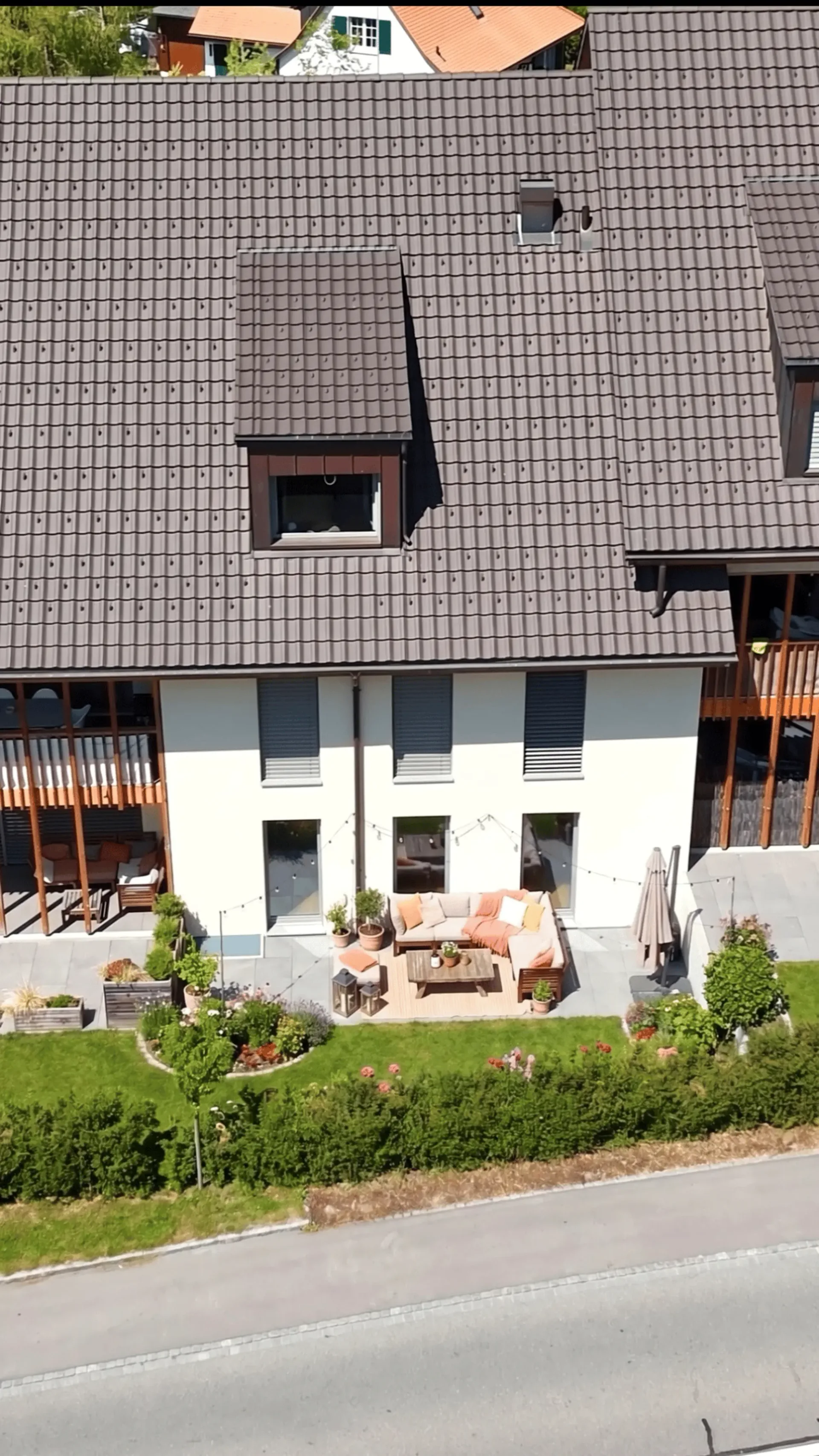 Lichtdurchflutete 2.5 Zimmer-Wohnung im Erdgeschoss sofort verfügbar