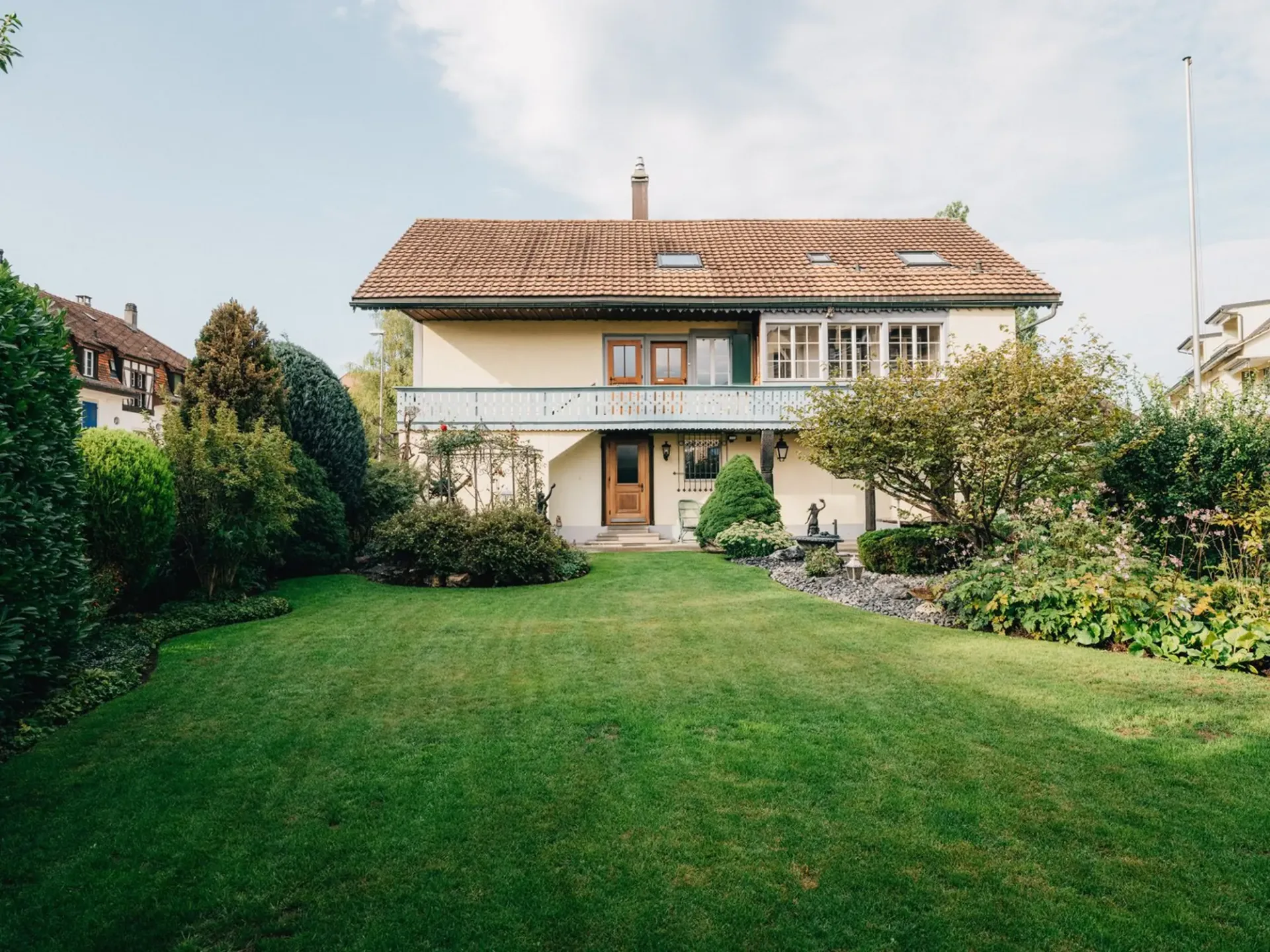 Charaktervolles 12-Zimmer Wohnhaus an idealer Lage in Bern