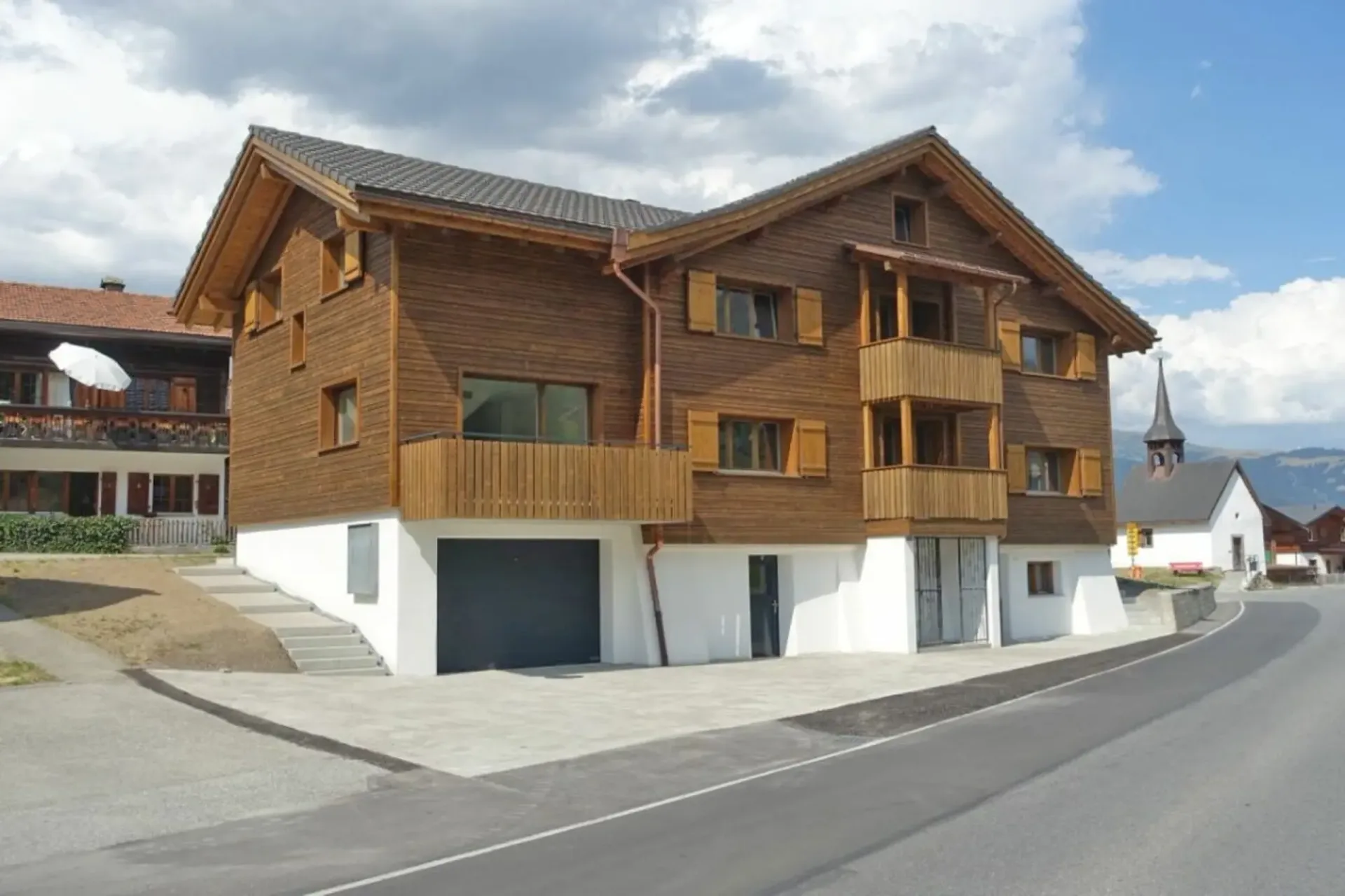 Zweifamilienhaus