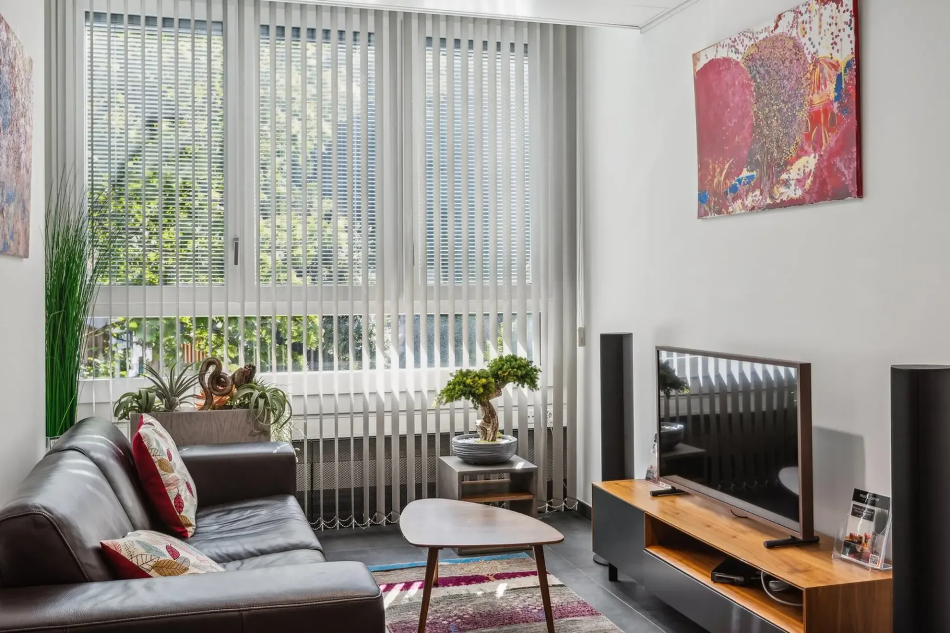 Ziehen Sie sofort ein! Stilvoll möblierte Live- & Work-Studios, designed mit einem sleeken London-Flair