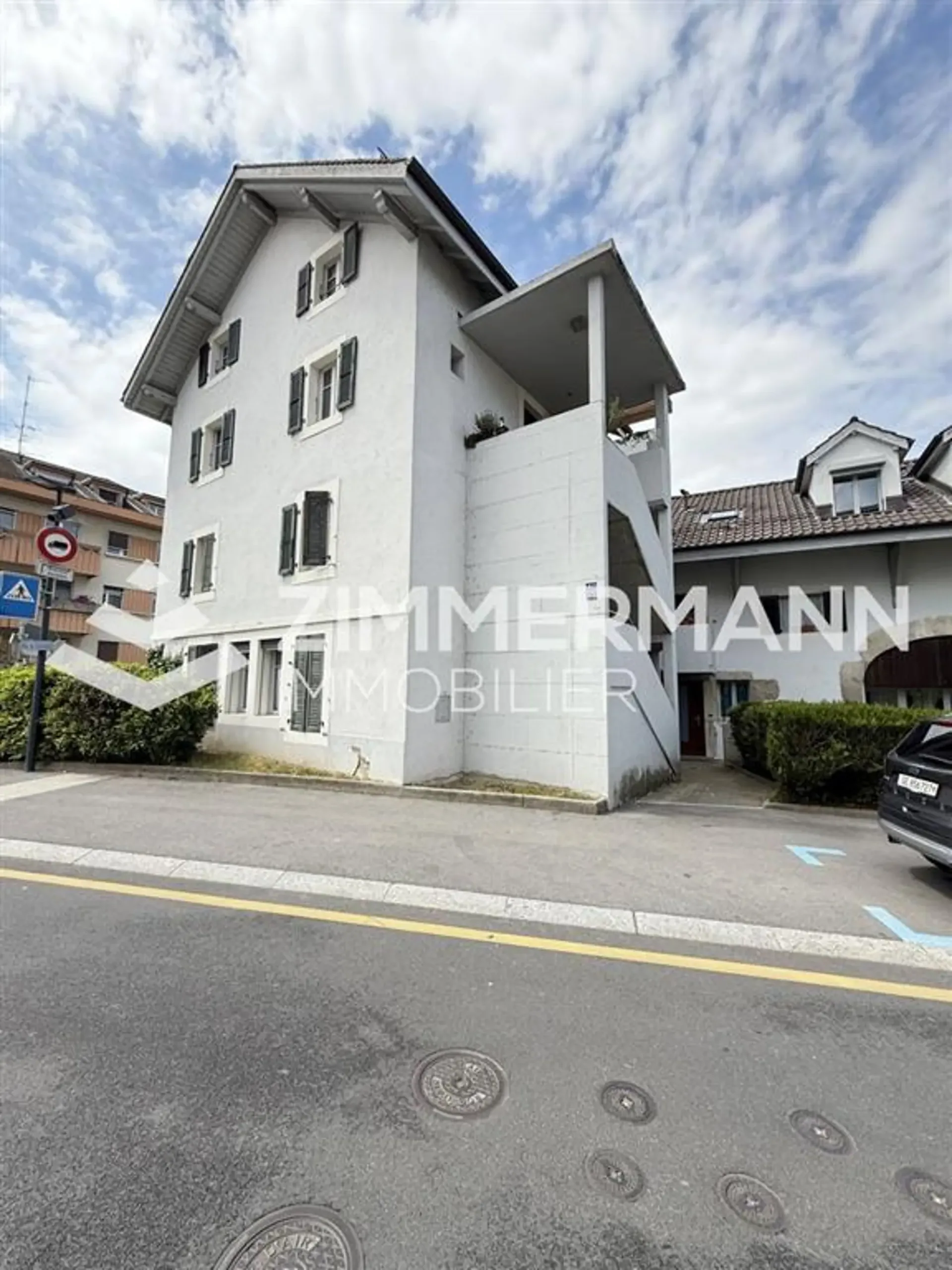 Apartment,2,25