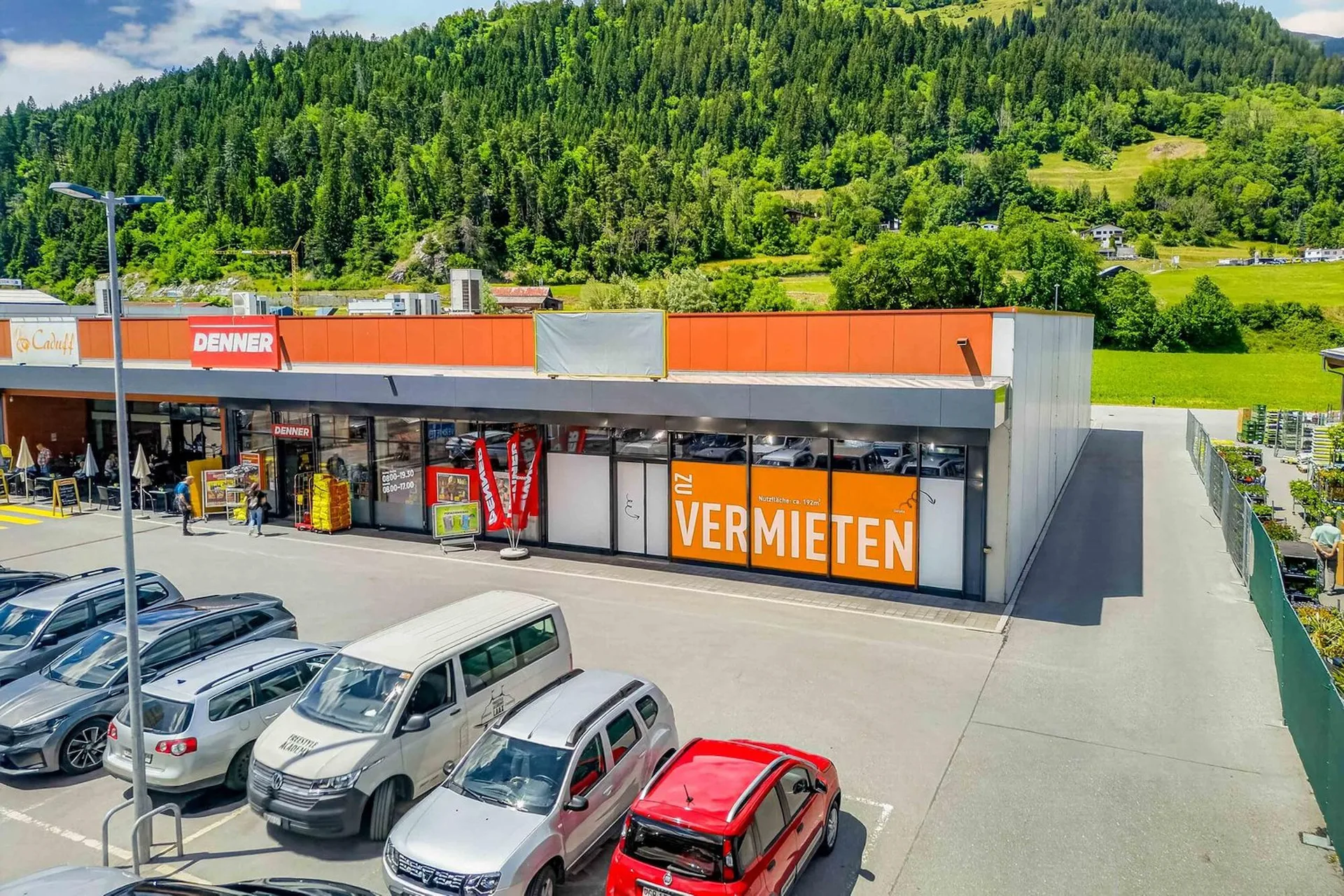 Die sehr attraktive Ladenfläche an stark frequentiertem  Einkaufszentrum