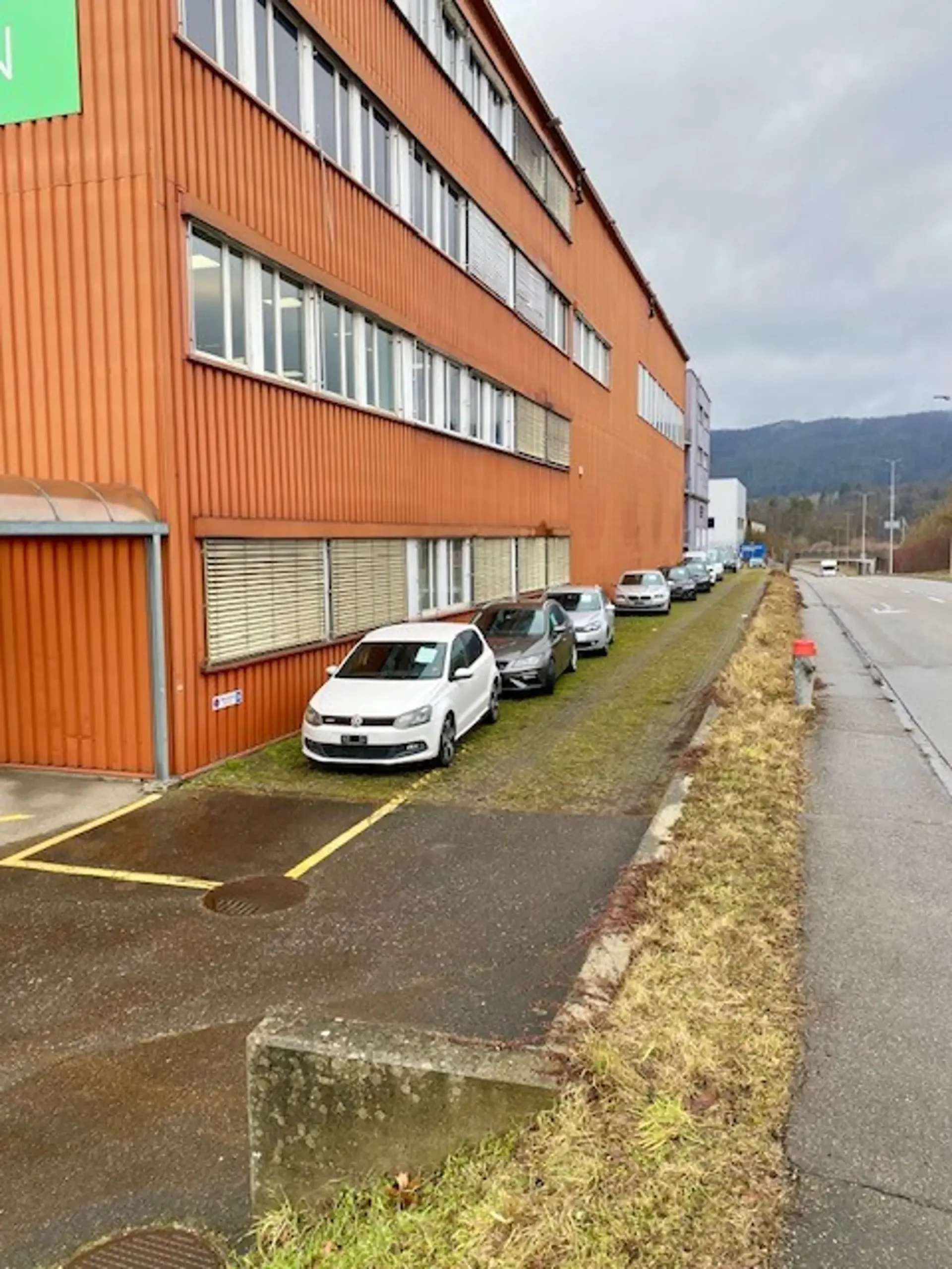 Attraktive Aussenfläche in bester Lage von Embrach – 260 m² zu vermieten