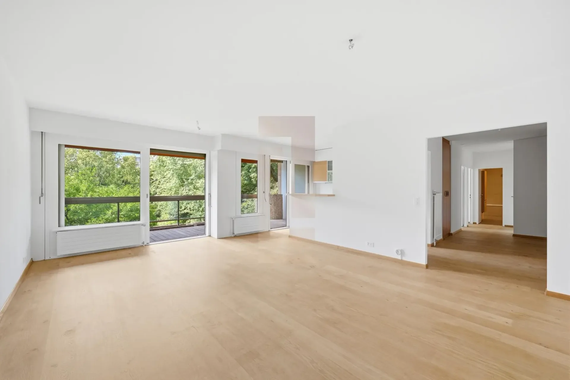 Sehr schönes Apartment in einer Residenz mit Swimmingpool