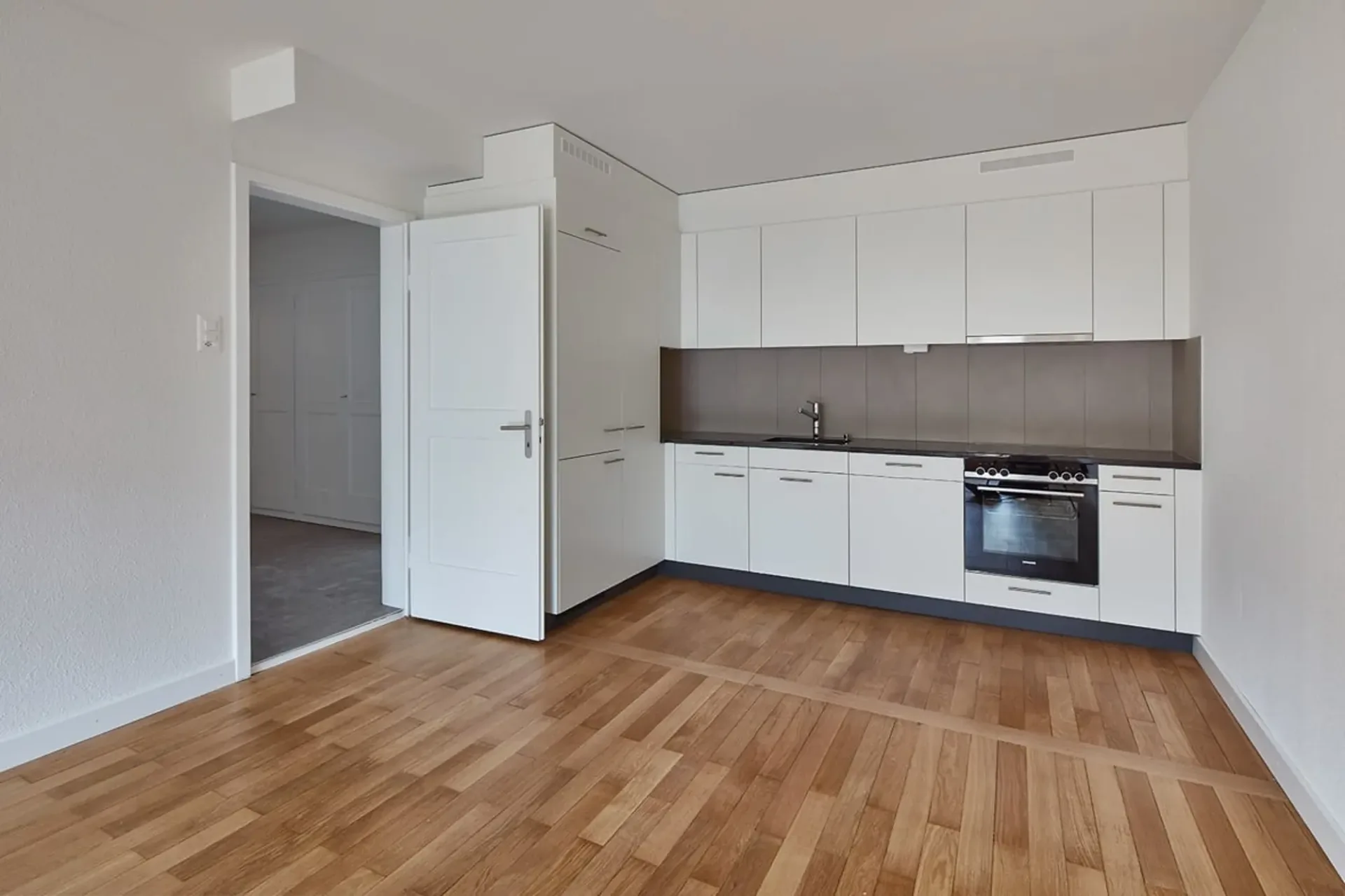 Wir vermieten eine moderne 4.5-Zimmer-Wohnung im beliebten Gundeli