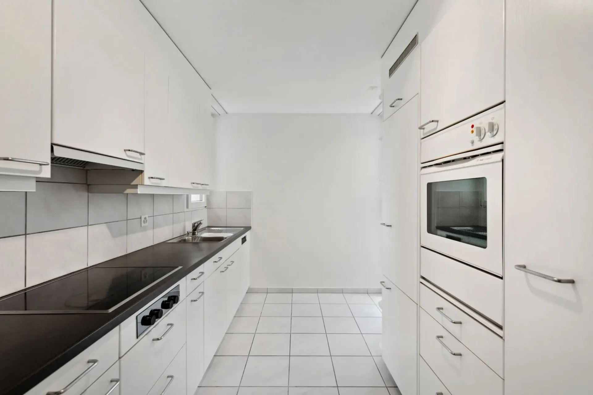 Moderne 2 1/2-Zimmer-Wohnung an zentraler Lage zu vermieten!
