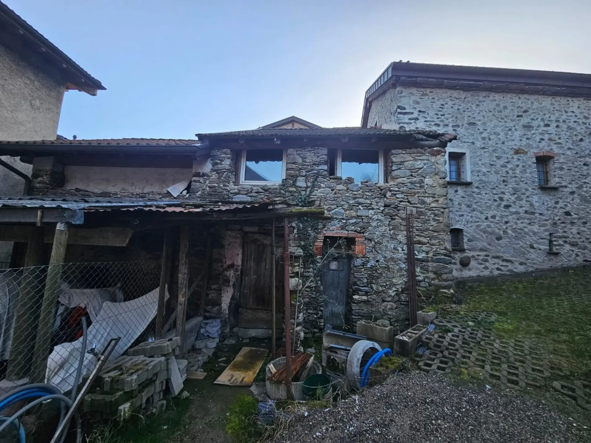 Gelegenheit - Rustico 2.5 zum Renovieren im Kern von Sigirino